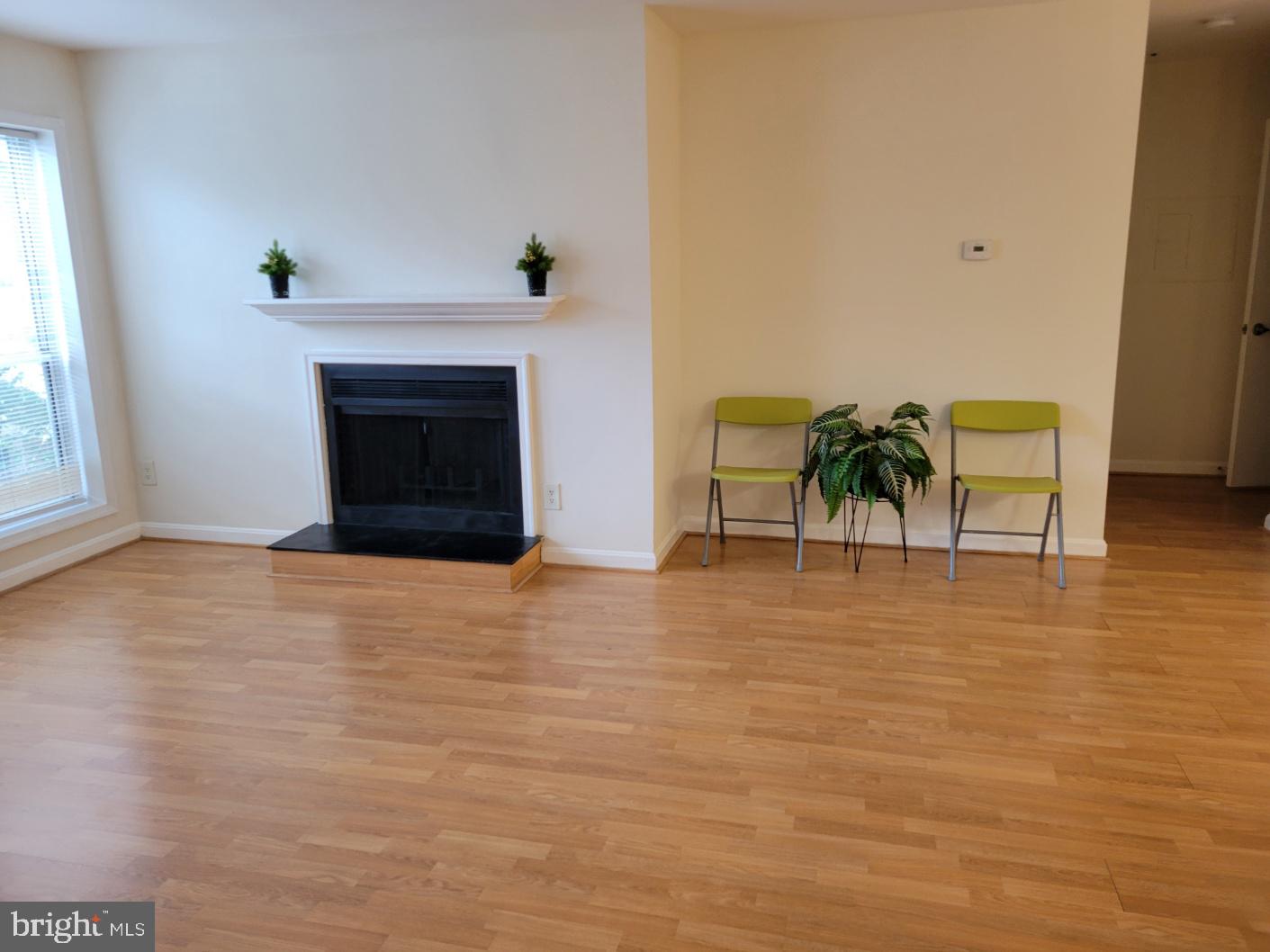 FOUR WINDS AT OAKTON - Residential