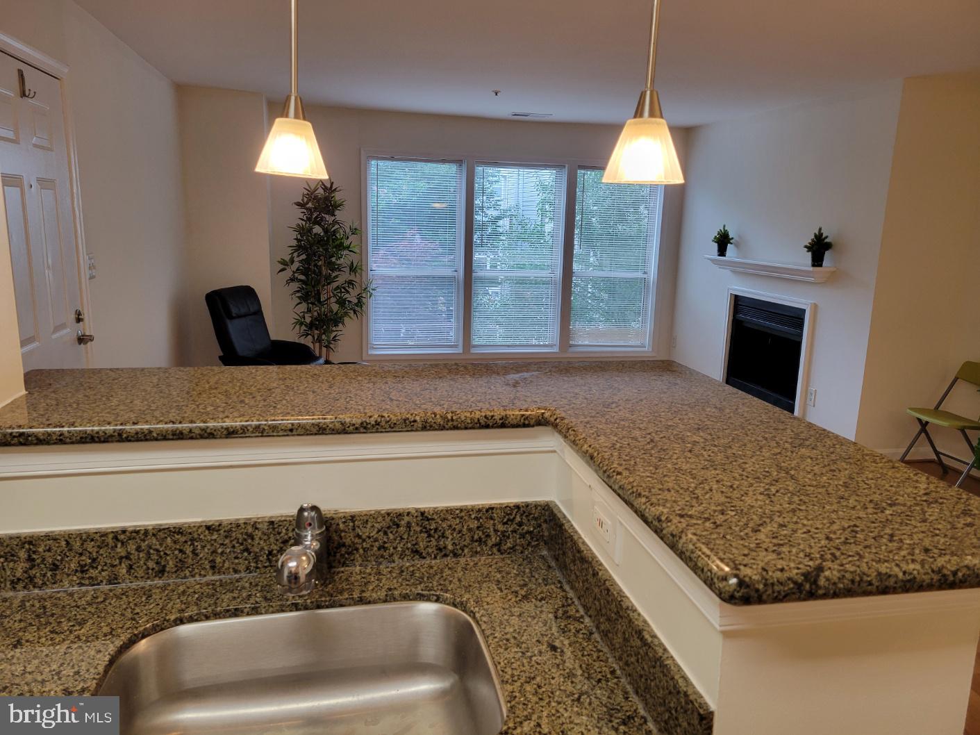 FOUR WINDS AT OAKTON - Residential