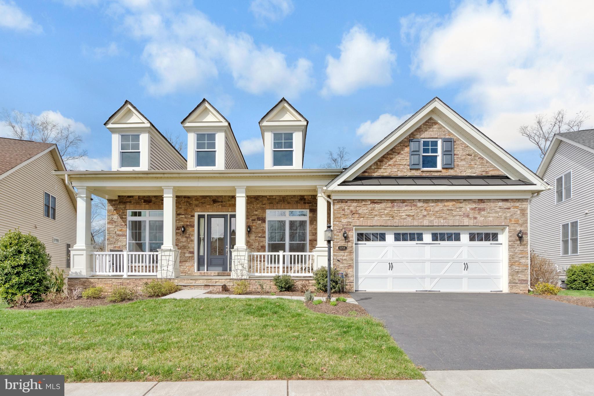 REGENCY AT CREEKSIDE - Residential