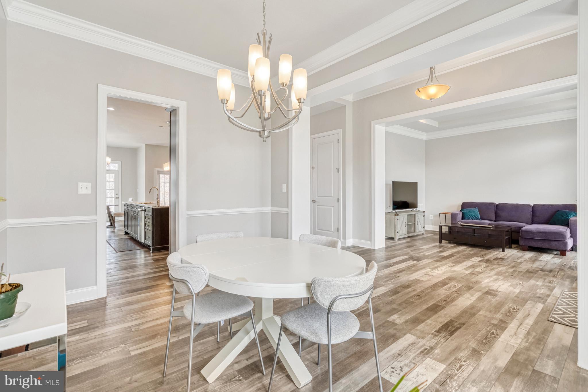 REGENCY AT CREEKSIDE - Residential