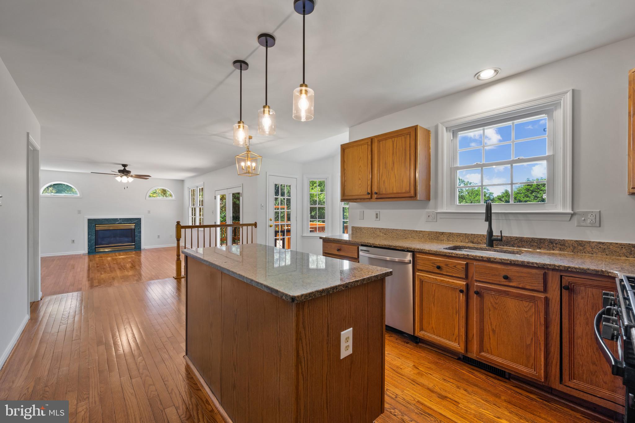 BRYNWOOD HILLS - Residential