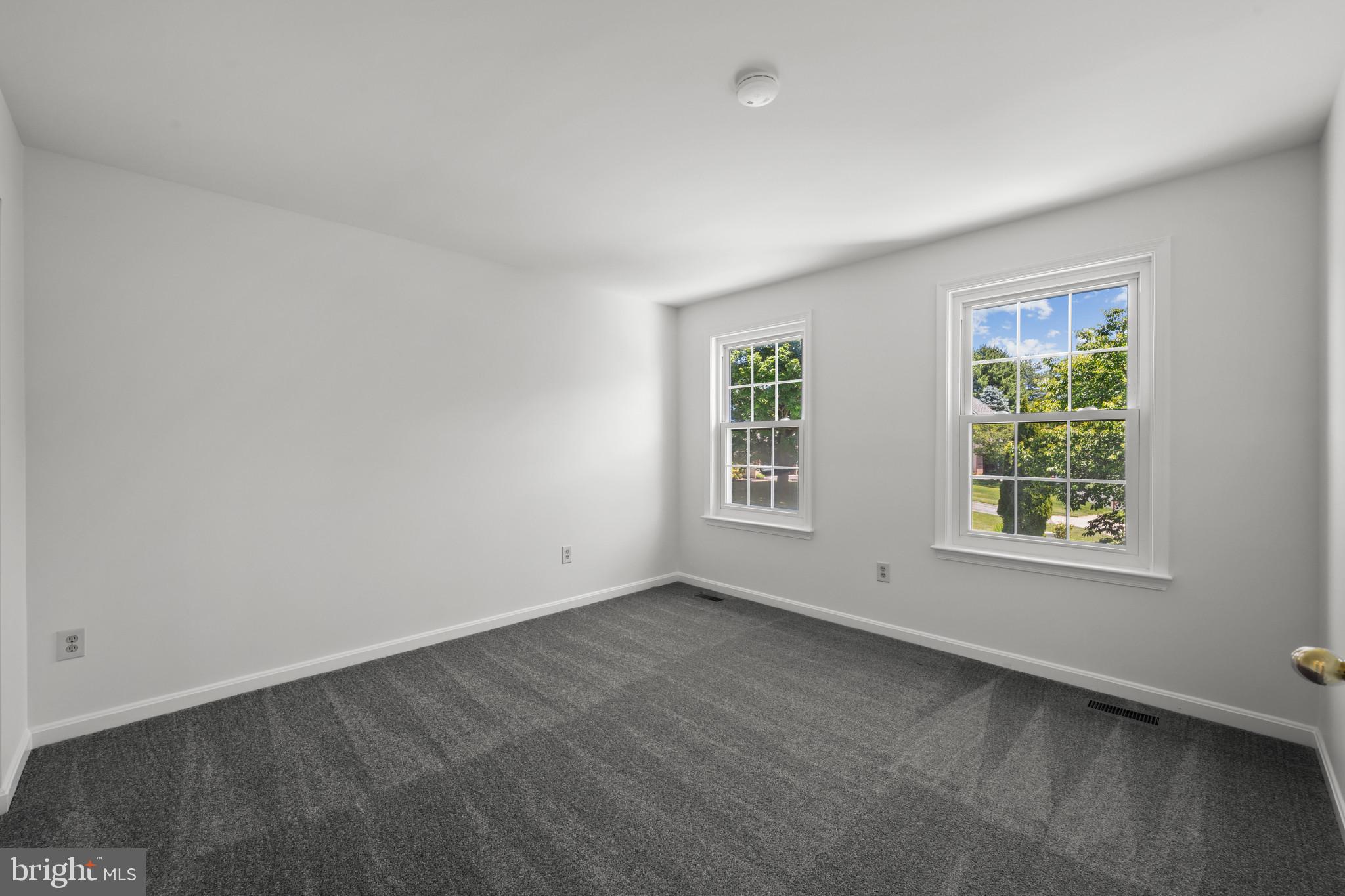 BRYNWOOD HILLS - Residential