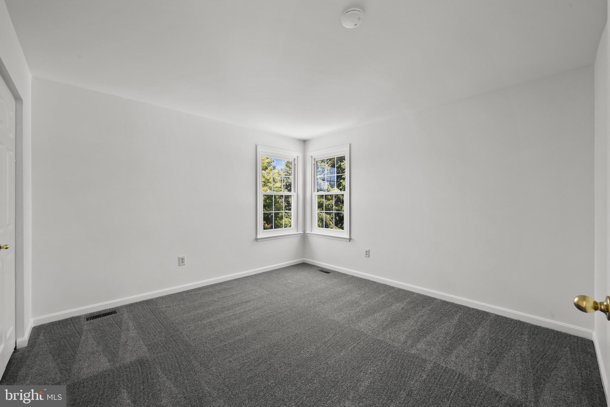BRYNWOOD HILLS - Residential
