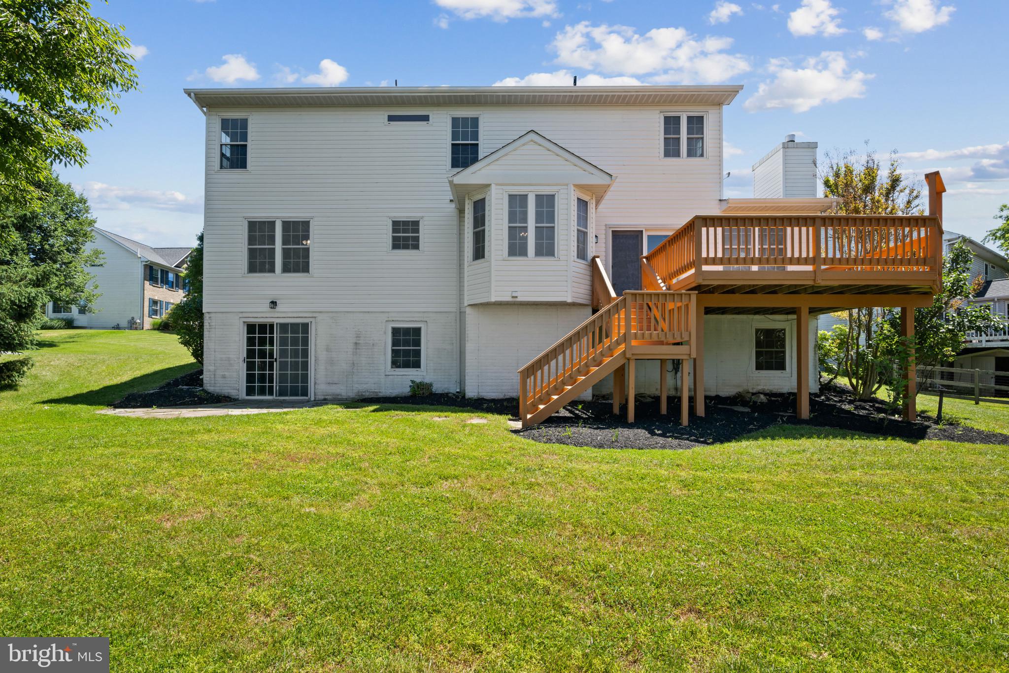BRYNWOOD HILLS - Residential