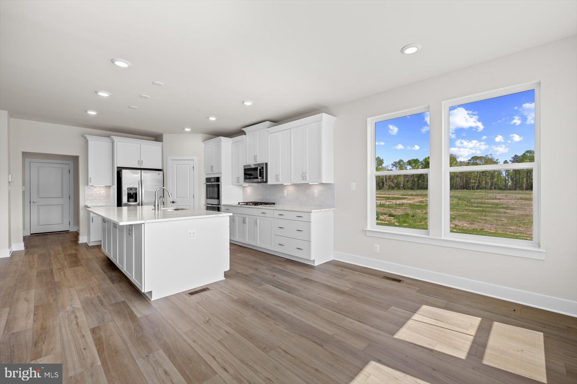 CYPRESS CREEK ESTATES - Residential