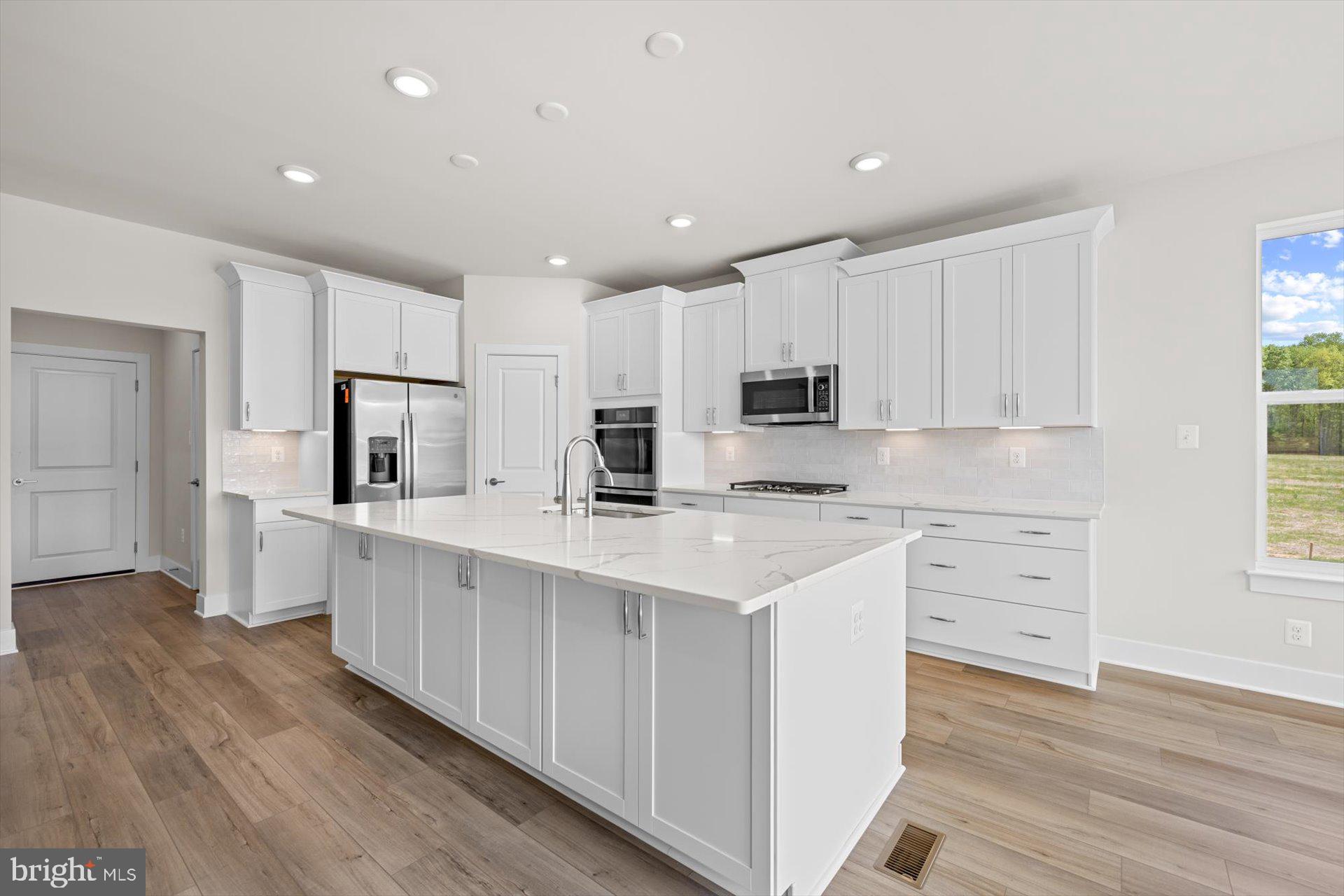 CYPRESS CREEK ESTATES - Residential