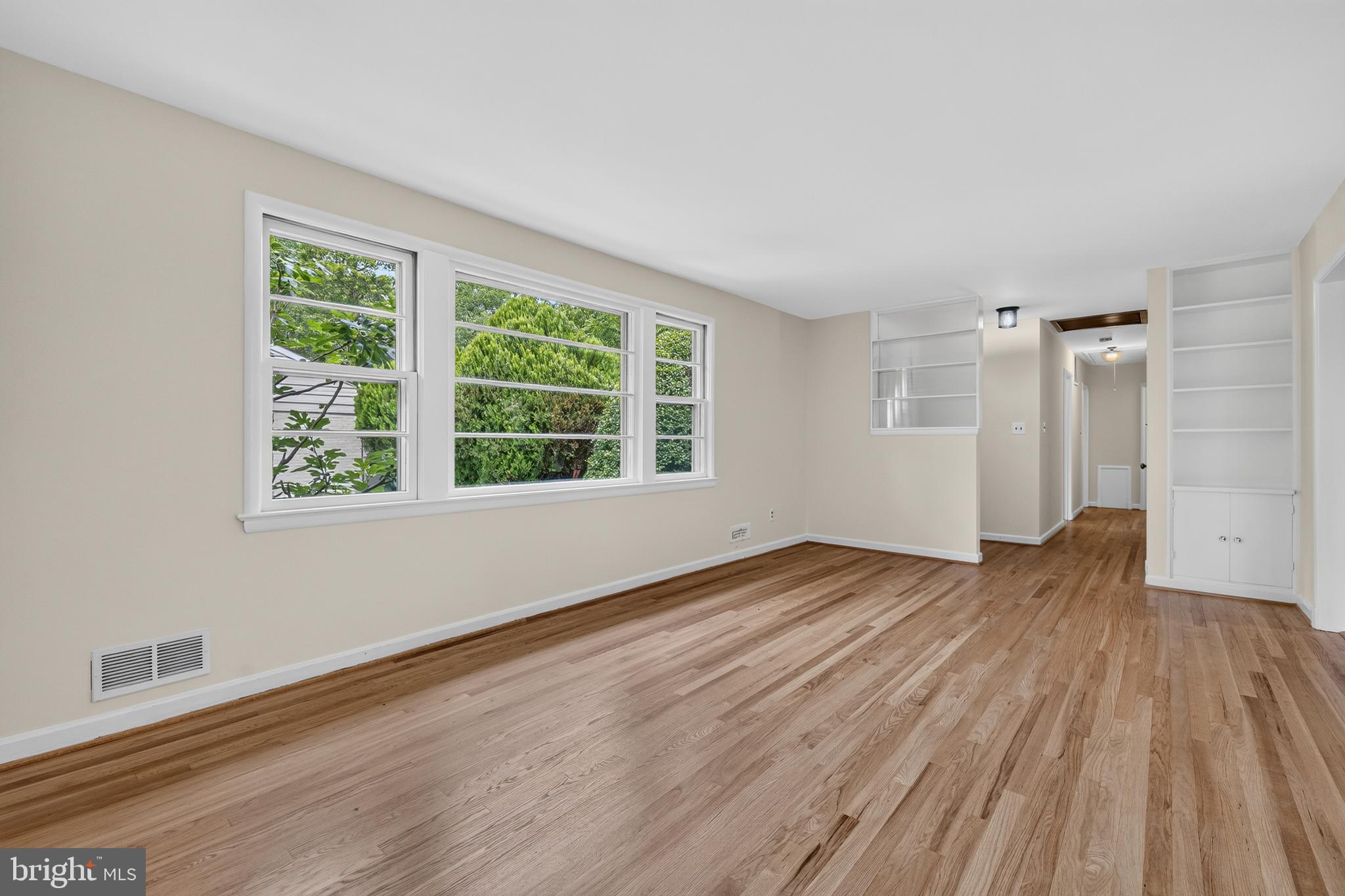 KENSINGTON - Residential