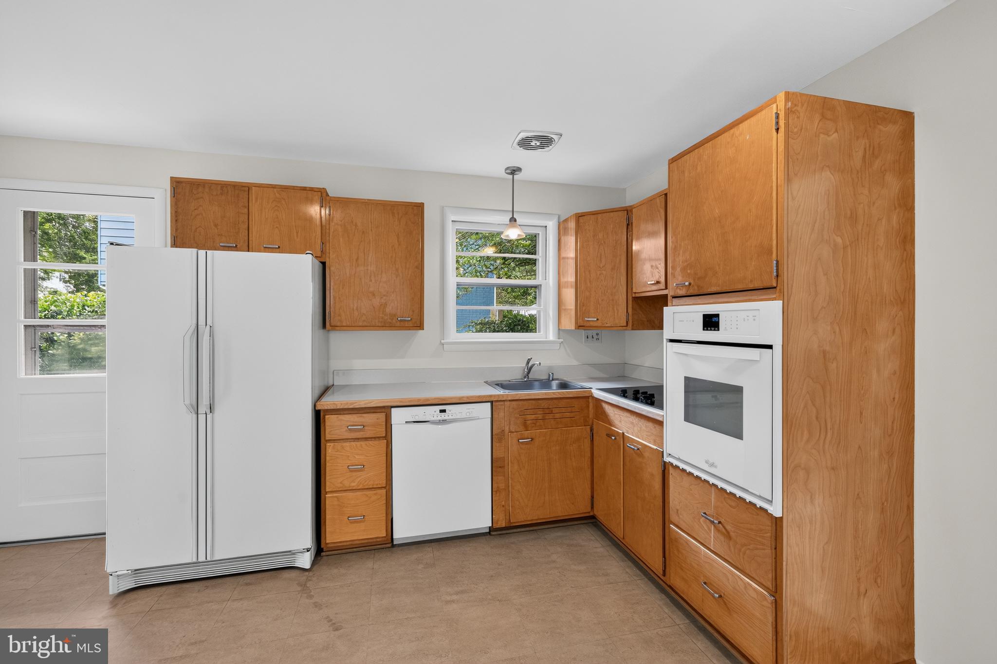 KENSINGTON - Residential