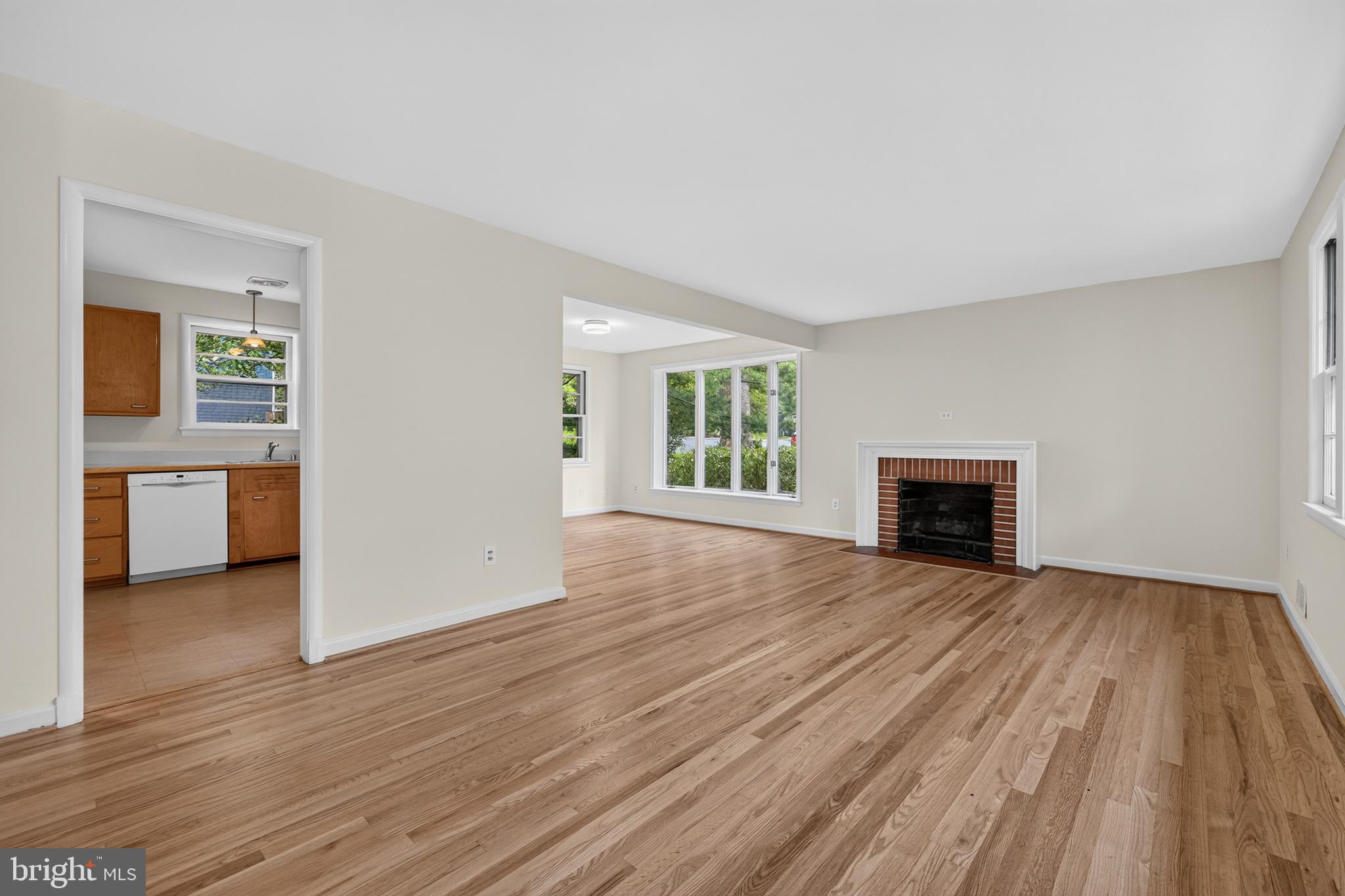 KENSINGTON - Residential