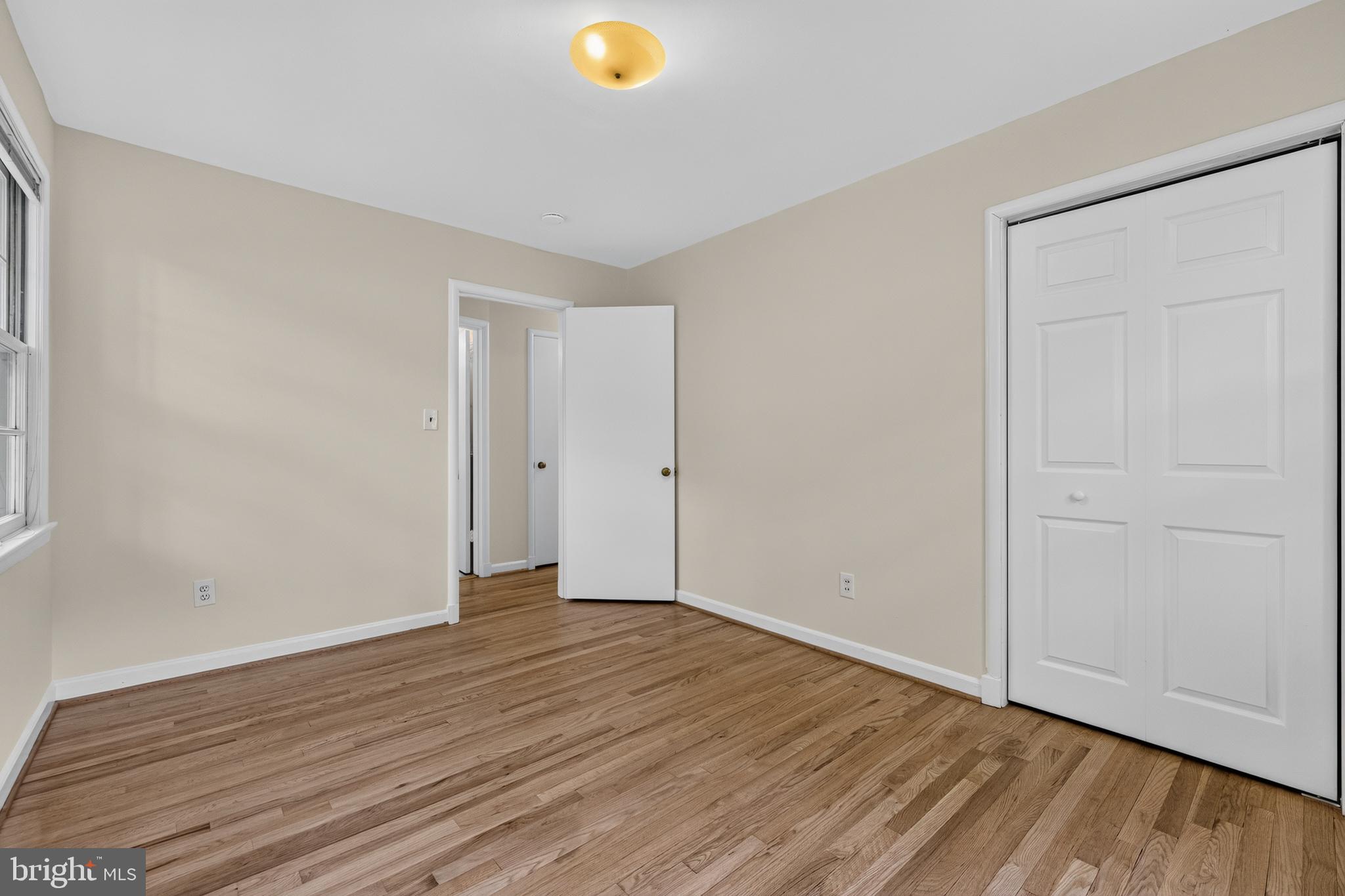 KENSINGTON - Residential