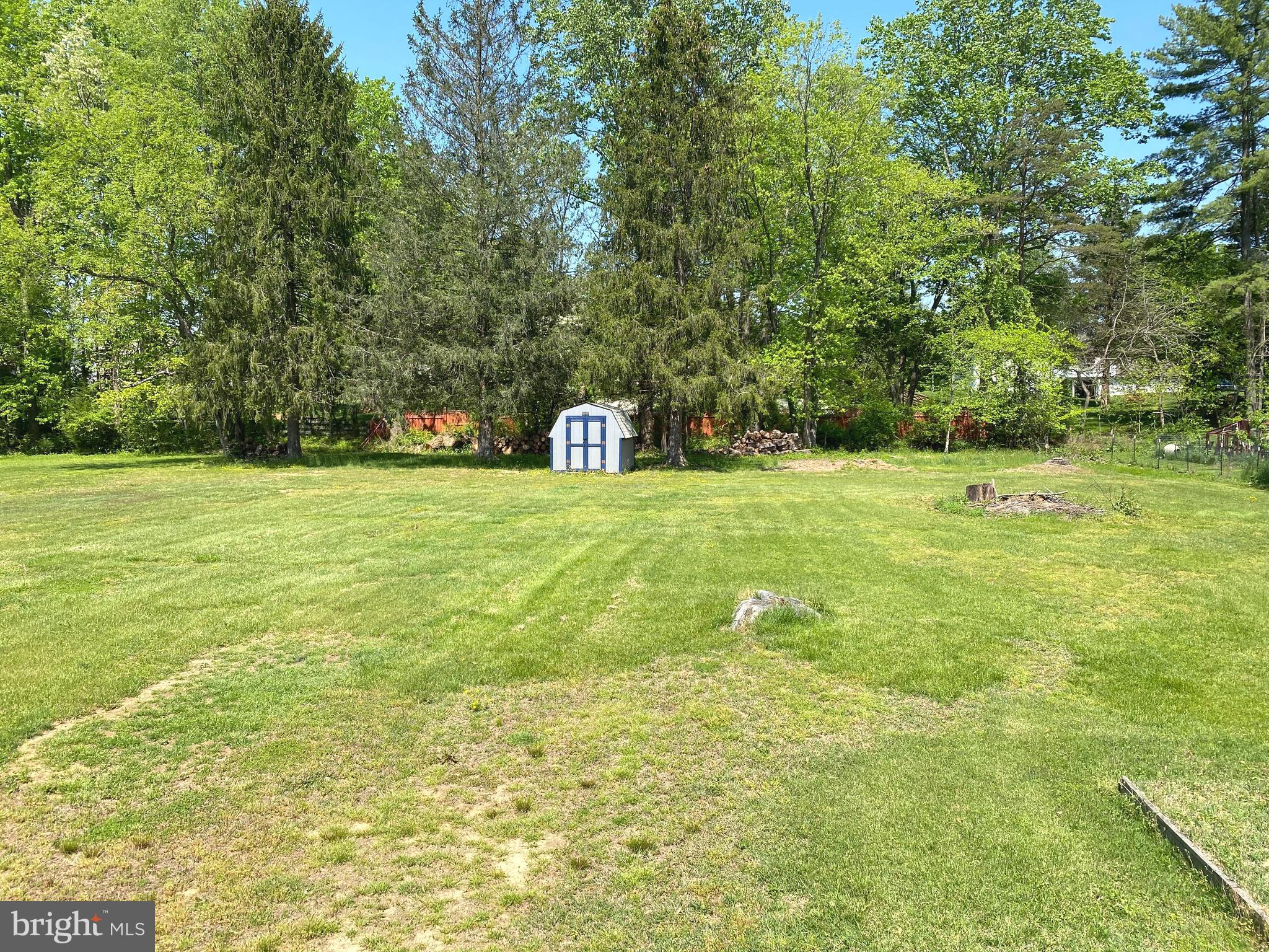 ROCK SPRINGS - Residential Lease
