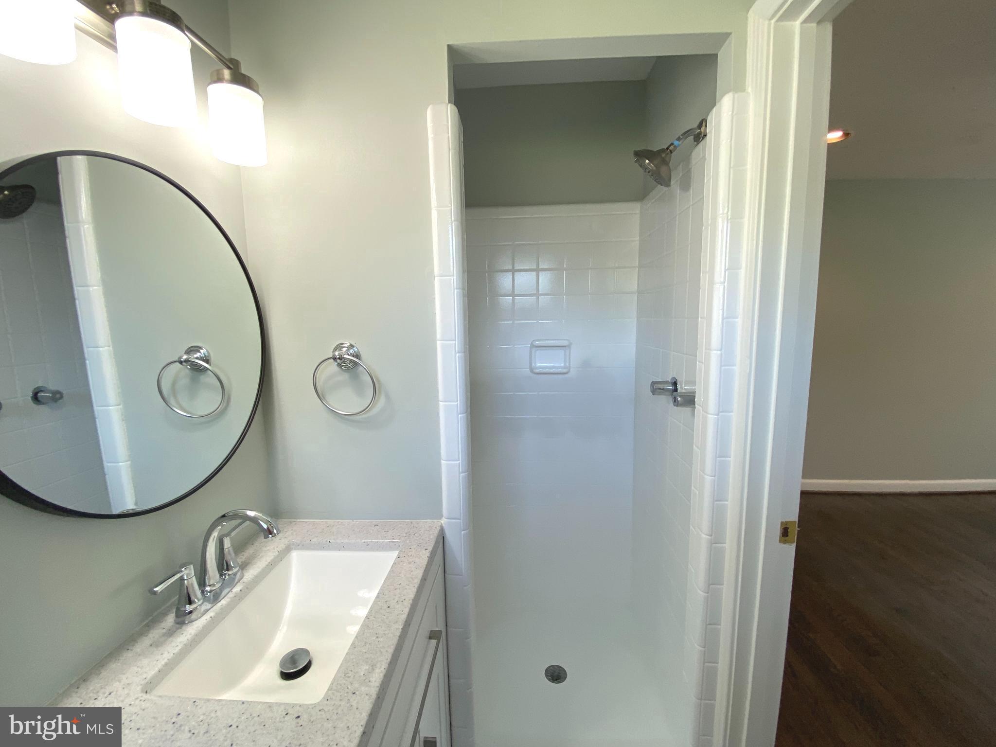 ROCK SPRINGS - Residential Lease