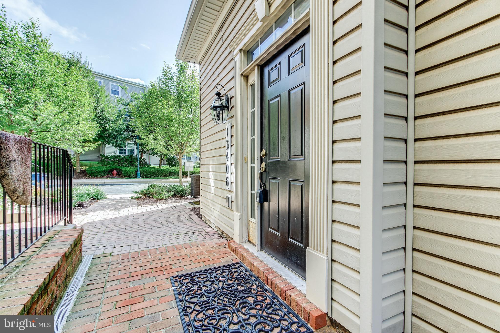 GATEWAY COMMONS - Residential