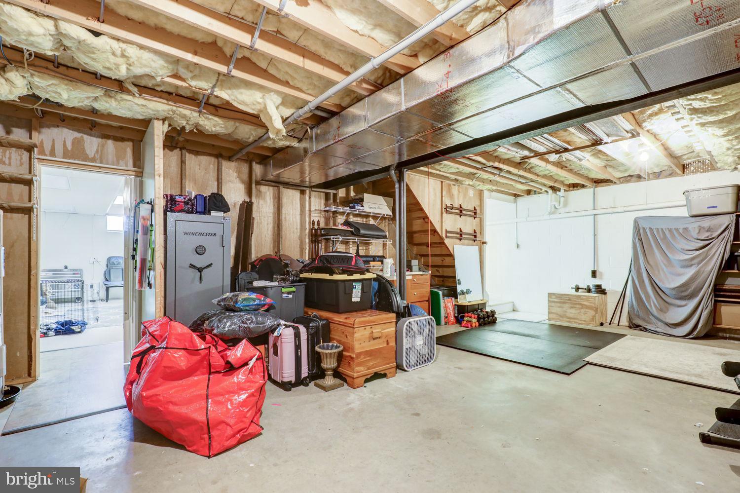 BRECKNOCK TOWNSHIP - Residential