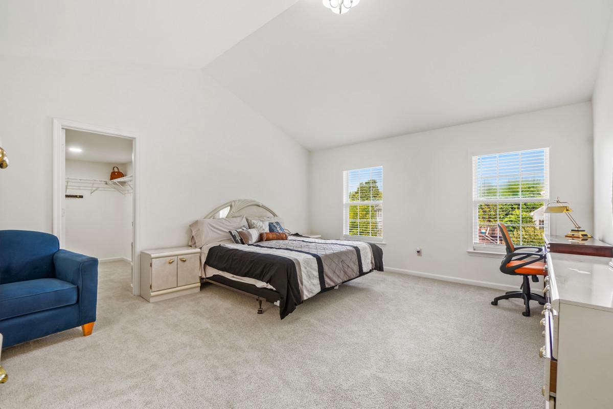 WILLOW BROOK - Residential