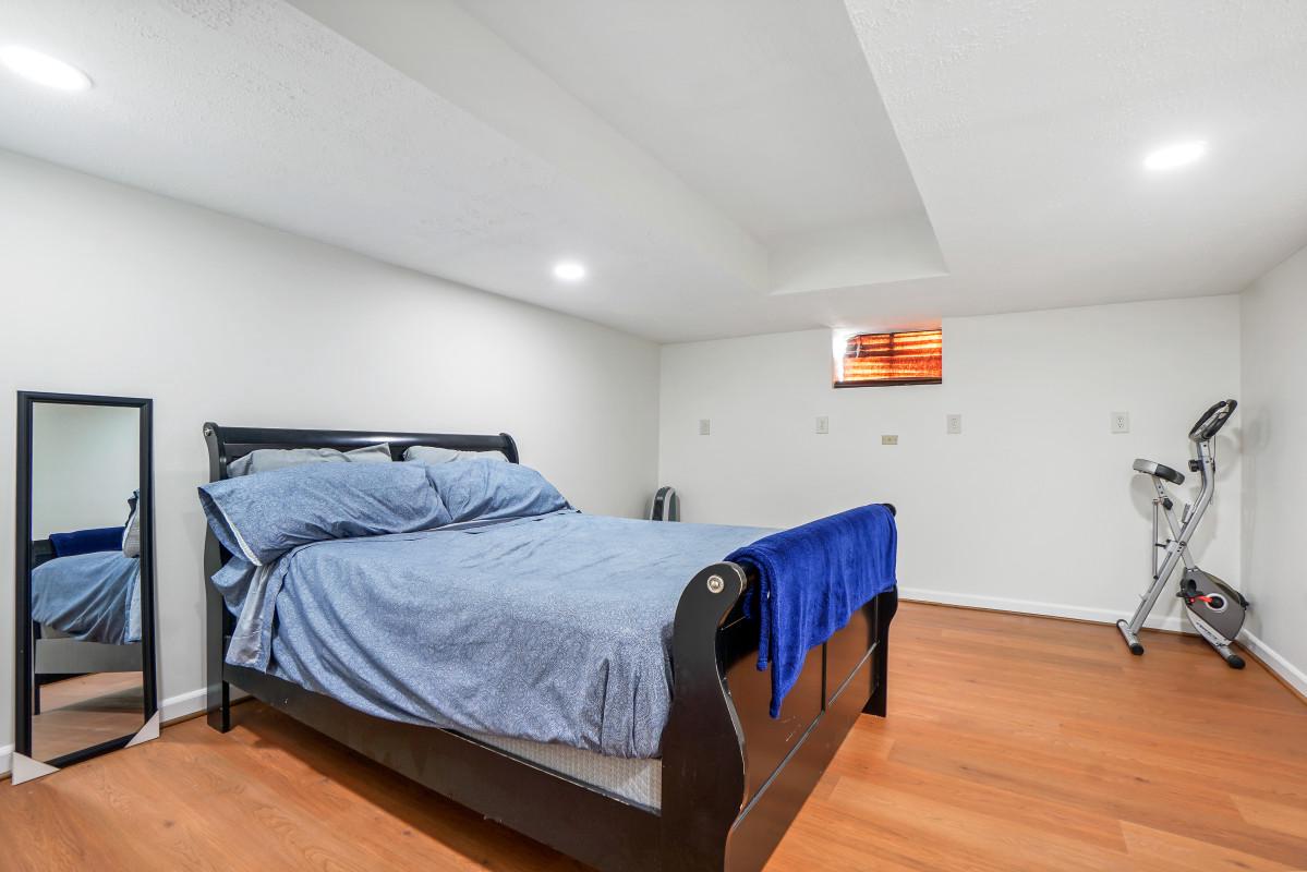 WILLOW BROOK - Residential