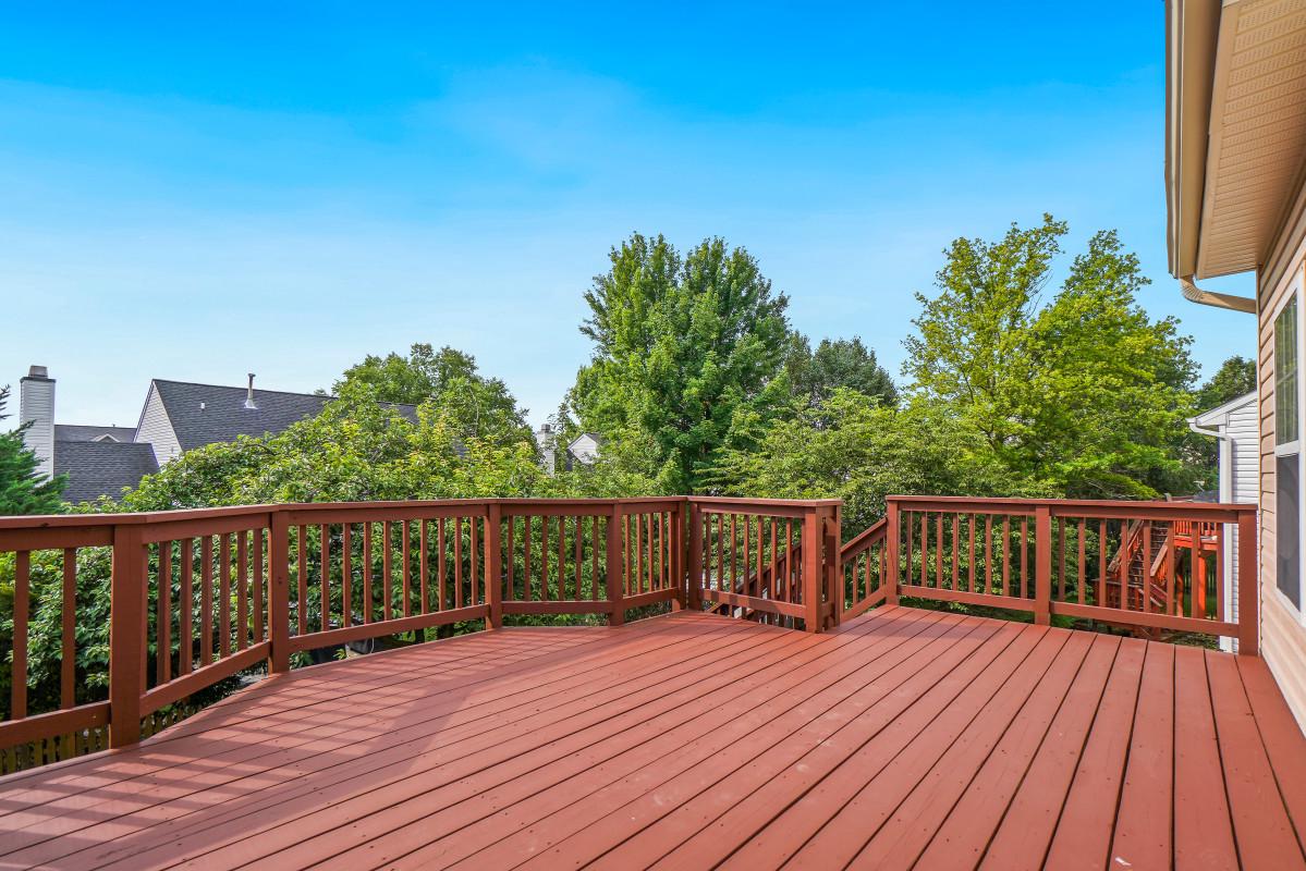 WILLOW BROOK - Residential