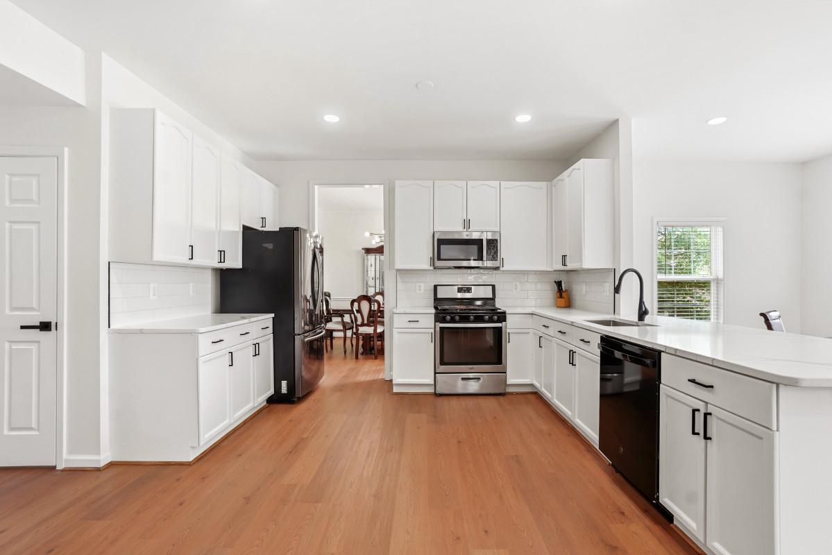 WILLOW BROOK - Residential
