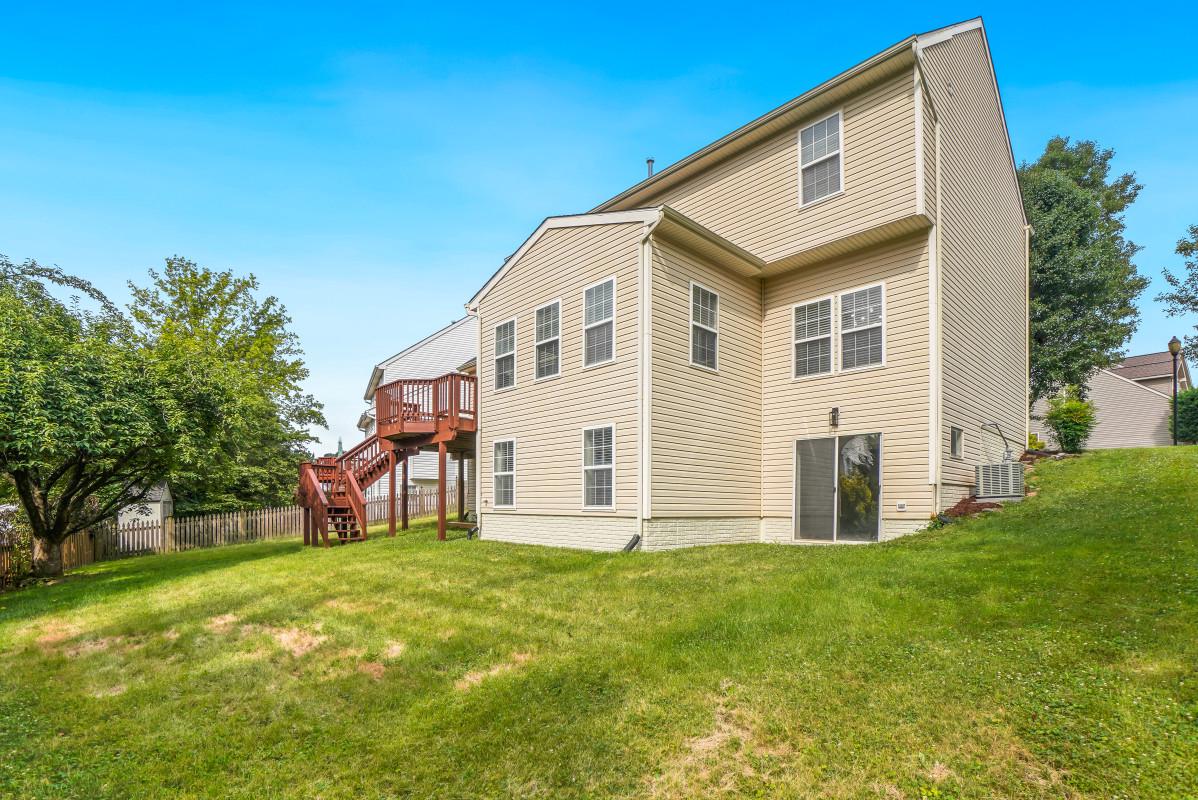 WILLOW BROOK - Residential