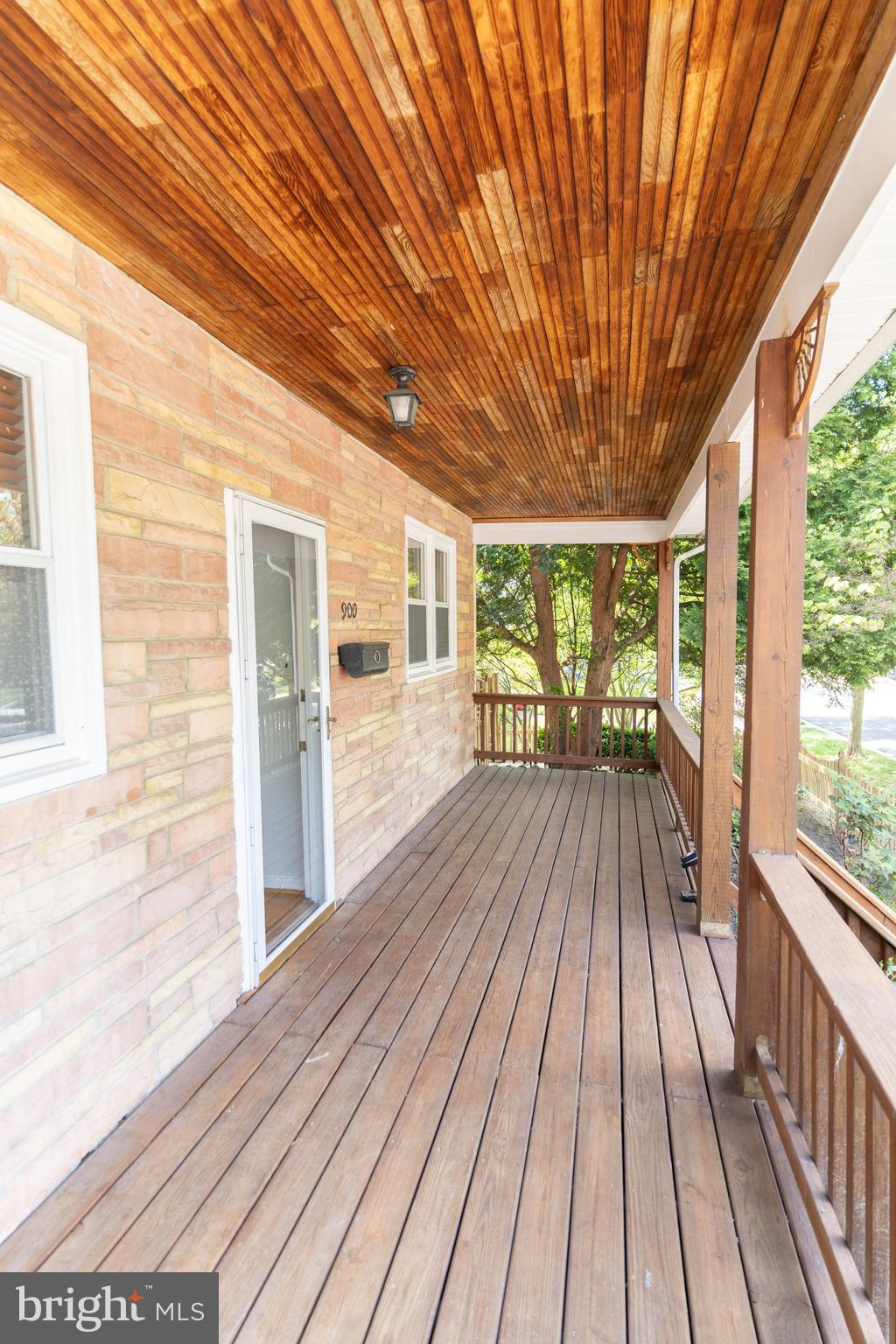 ADDISON HEIGHTS - Residential