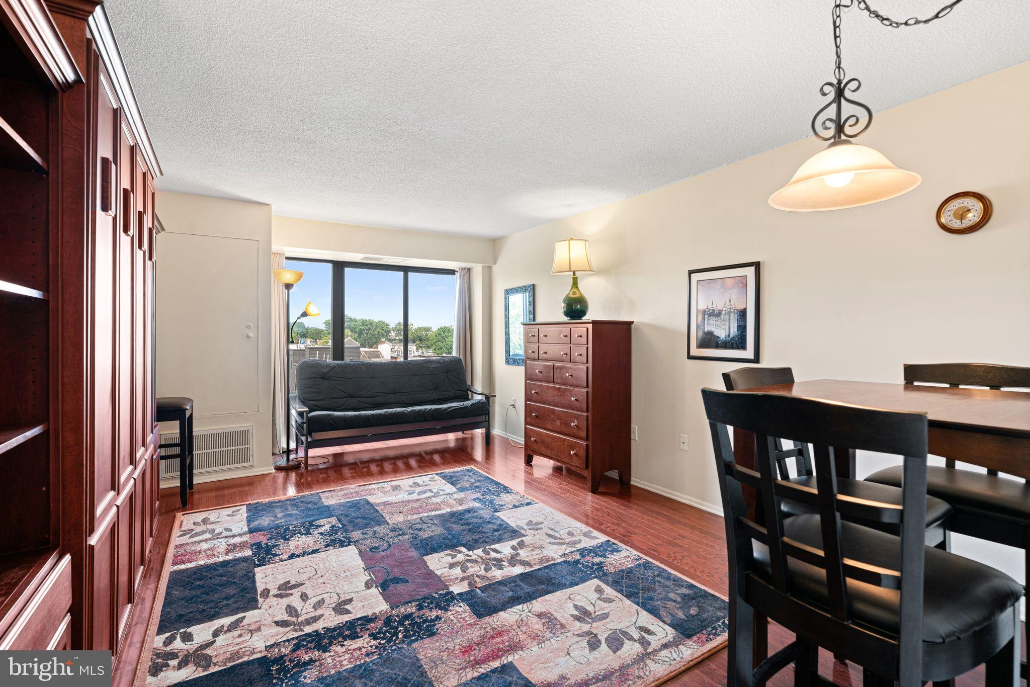 Welcome to this charming studio condo in the sought-after City View community—perfect as a full-time residence or a convenient pied-à-terre in the city. Move right in and enjoy the ease of a thoughtfully designed space featuring rich hardwood floors that add warmth and character to the living area. The sellers are including a Murphy bed, making it easy to maximize both comfort and functionality. The kitchen offers ample cabinet storage and is fully equipped with an oven/range, refrigerator, dishwasher, disposal, and microwave—everything you need for daily living or weekend getaways. A tiled bathroom with a classic shower/tub combo completes the space.

Residents of this building enjoy a premier location with state-of-the-art amenities including a heated pool with a lush garden, bike room, fitness center, on-site laundry facilities, 24-hour security and guard for convenient package delivery. Easily entertain with a guest suite on-premises to rent for family and out-of-town guests. This pet-friendly building has everything you could possibly need plus more. Local conveniences such as Whole Foods, Target, world-renowned museums, incredible restaurants, and attractions are steps outside your door. Easy commuting to Center City via Septa bus or within walking distance to Rittenhouse Square. For an active lifestyle, take advantage of the building's own gym or enjoy walking, biking, and running along the river on Kelly Drive.