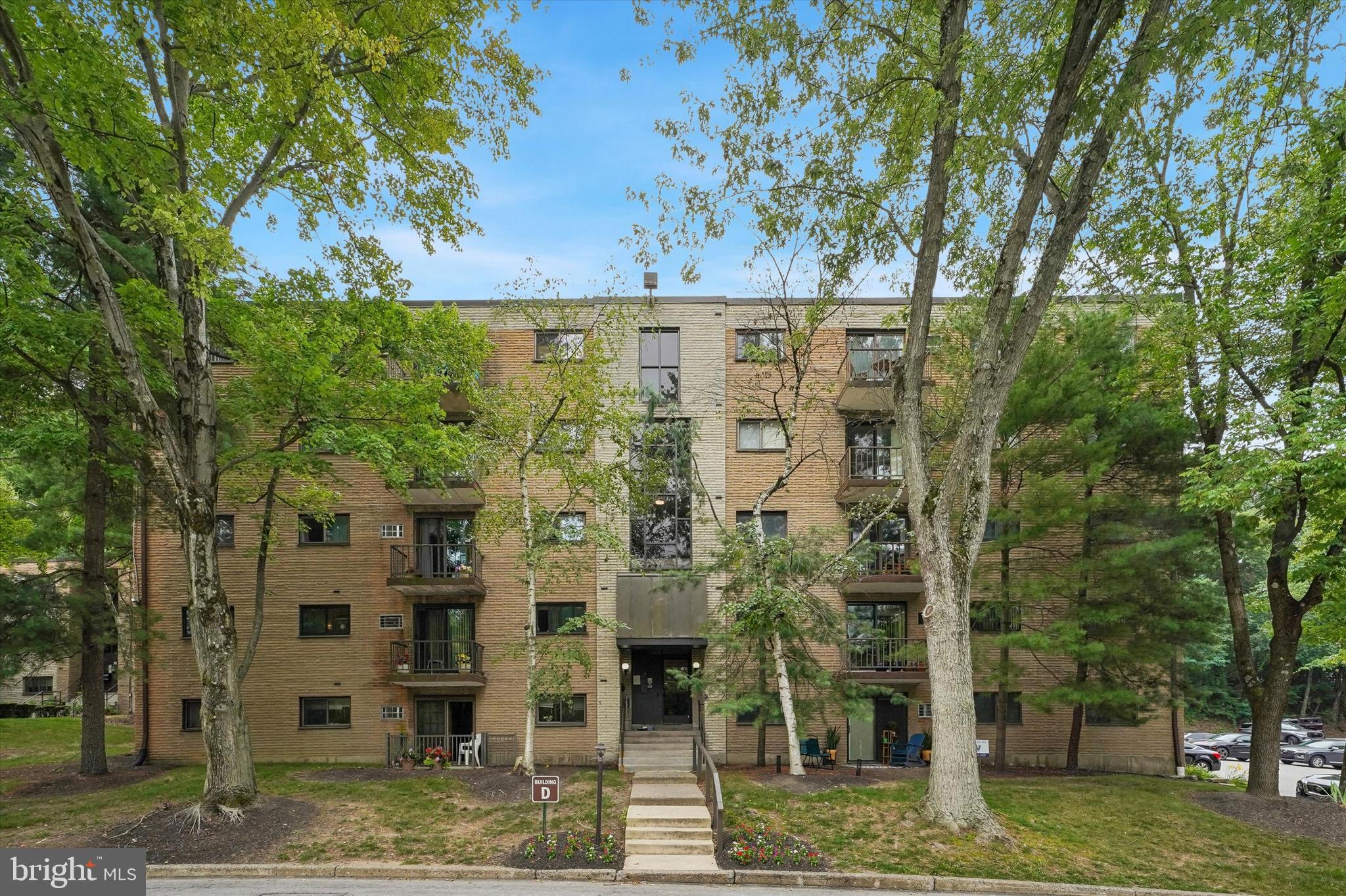 If you are looking for low maintenance living this is the one! Located on the top floor of the D building this condo offers piece and quiet with tree top views. It offers 2 bedrooms, an open living room that allows for dining room space or office nook, a very spacious kitchen, Hall bath, and primary full bath. This unit also comes with a storage unit located on the first floor (across from laundry). The D building has 5 floors and an elevator. Haverford Hills has many bonuses from the community pool, Playground, basketball court, a walking trail and larger playground in walking distance (Merry Place), Close to Manoa Shopping center as well as Pilgrim Gardens and Lawrence Park, and quick access to public transportation and major roads.