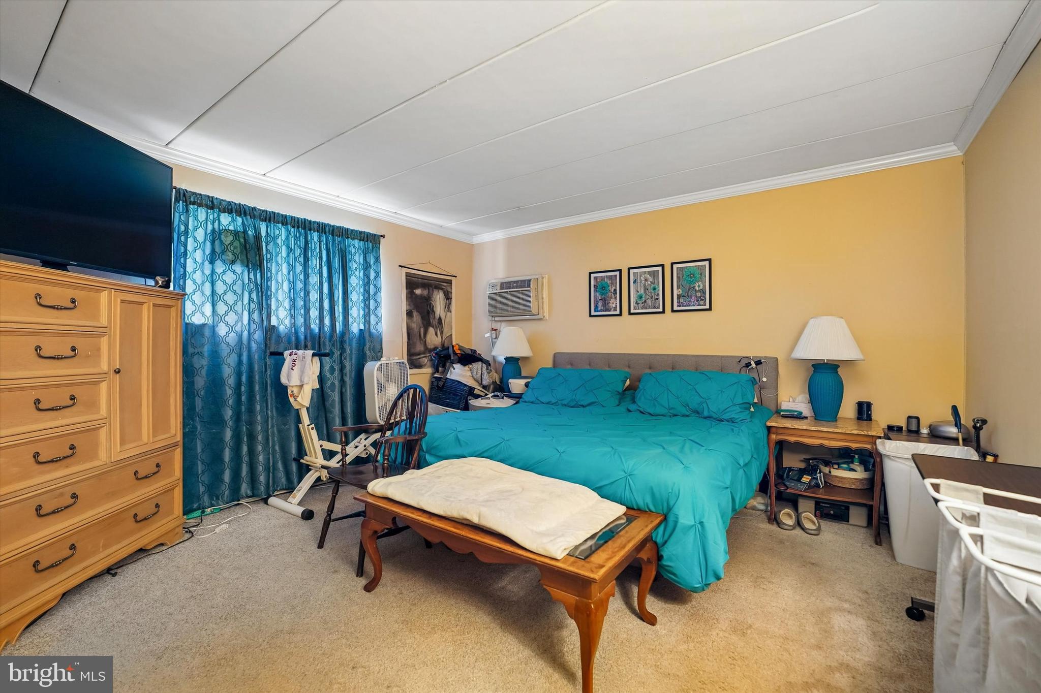 HAVERFORD HILL - Residential