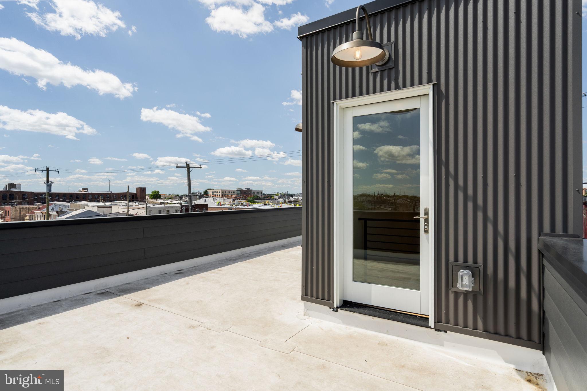 PORT RICHMOND - Residential