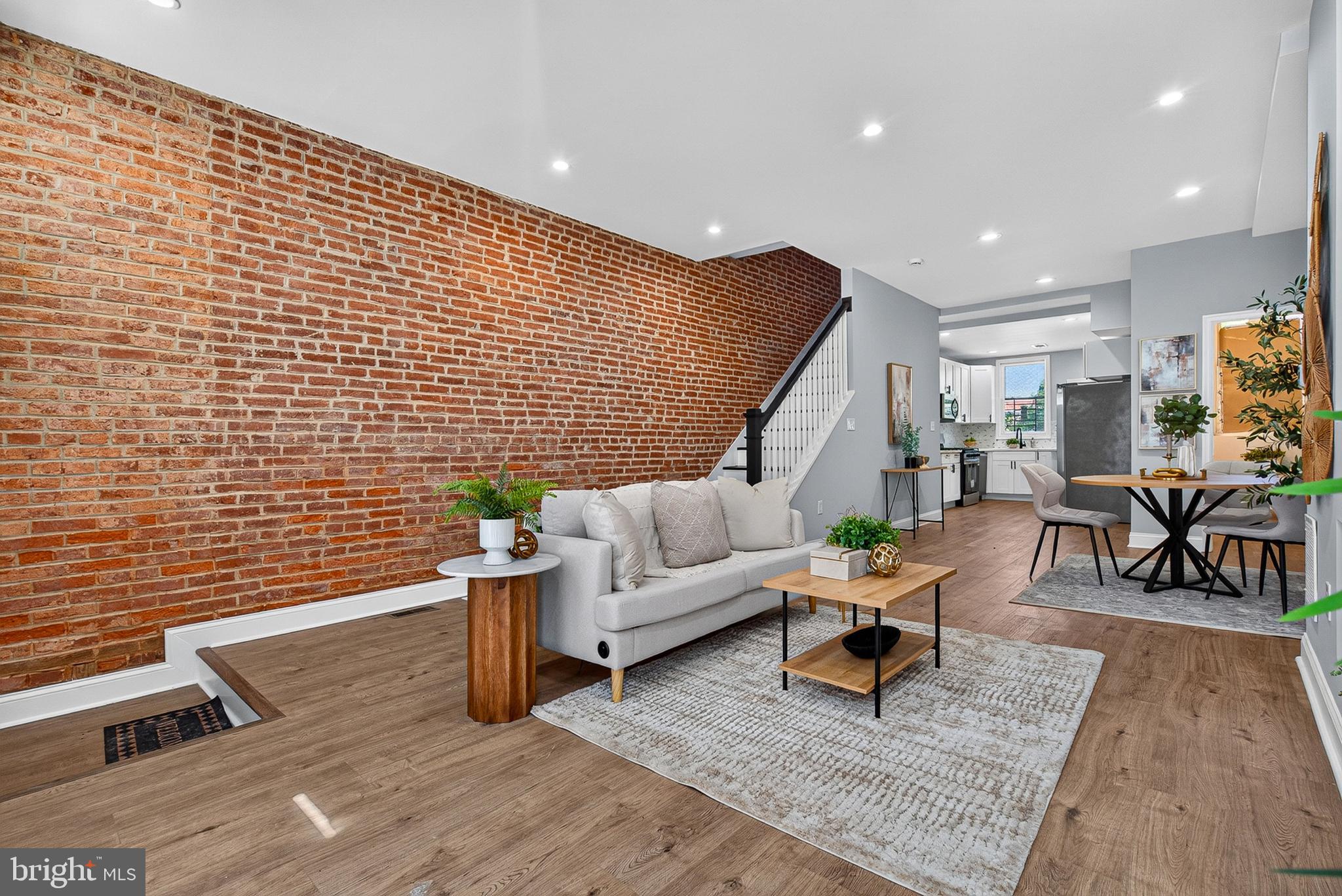 POPPLETON - Residential
