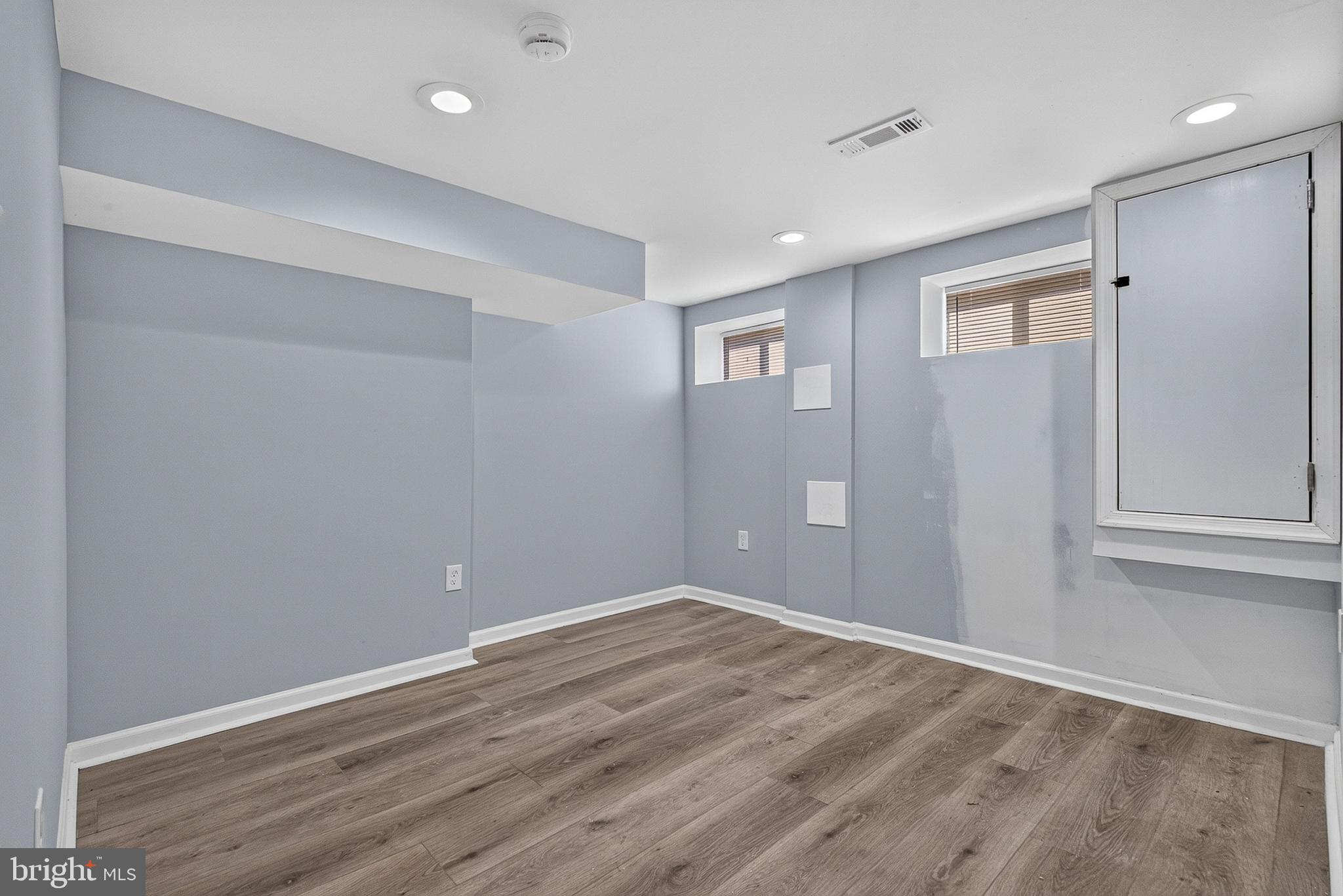 POPPLETON - Residential