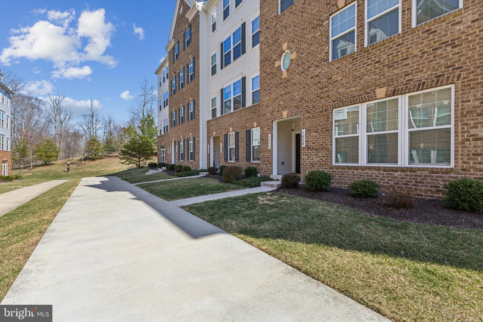 BRIARWOOD - Residential