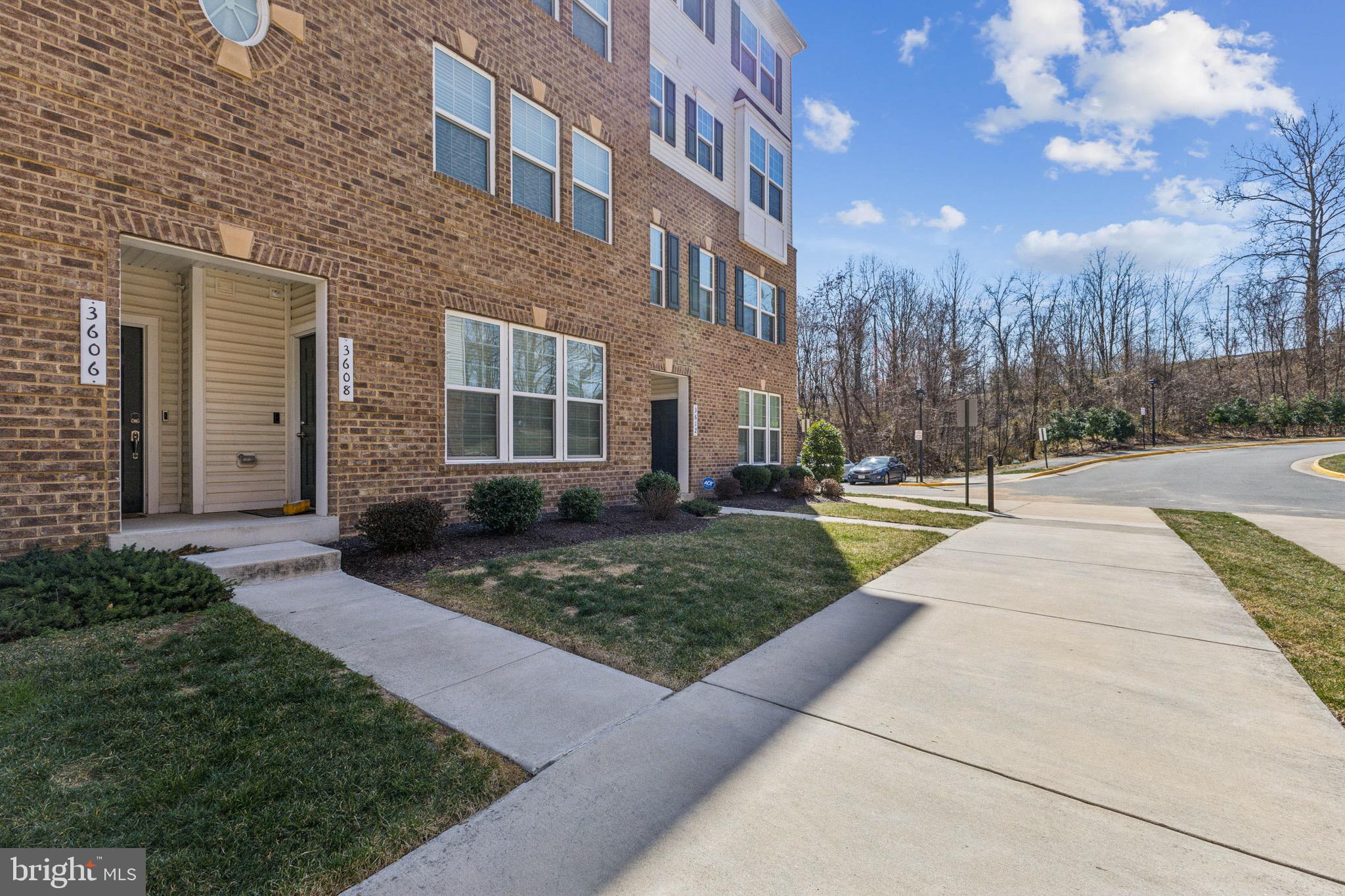 BRIARWOOD - Residential