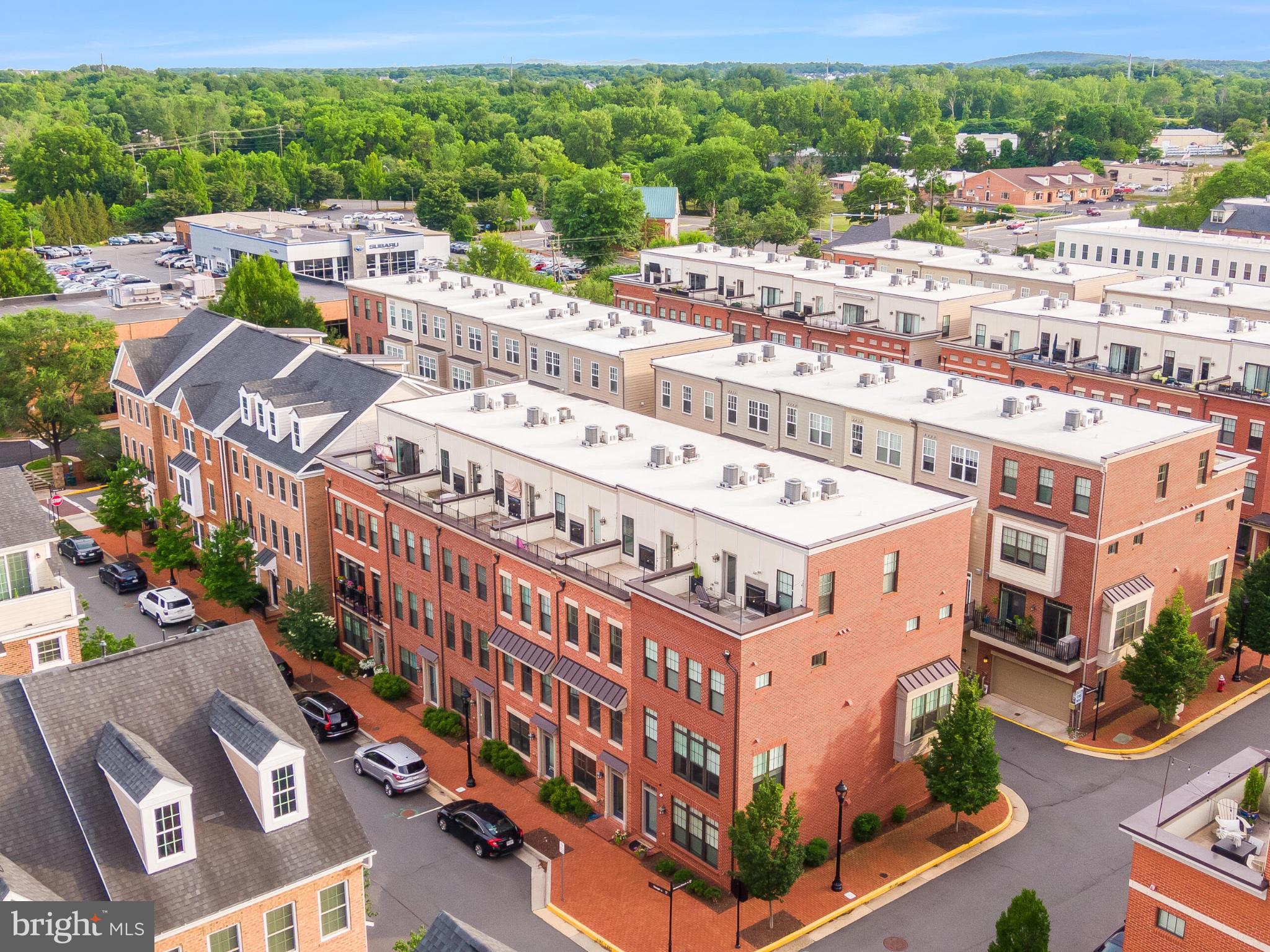 CRESCENT PLACE - Residential