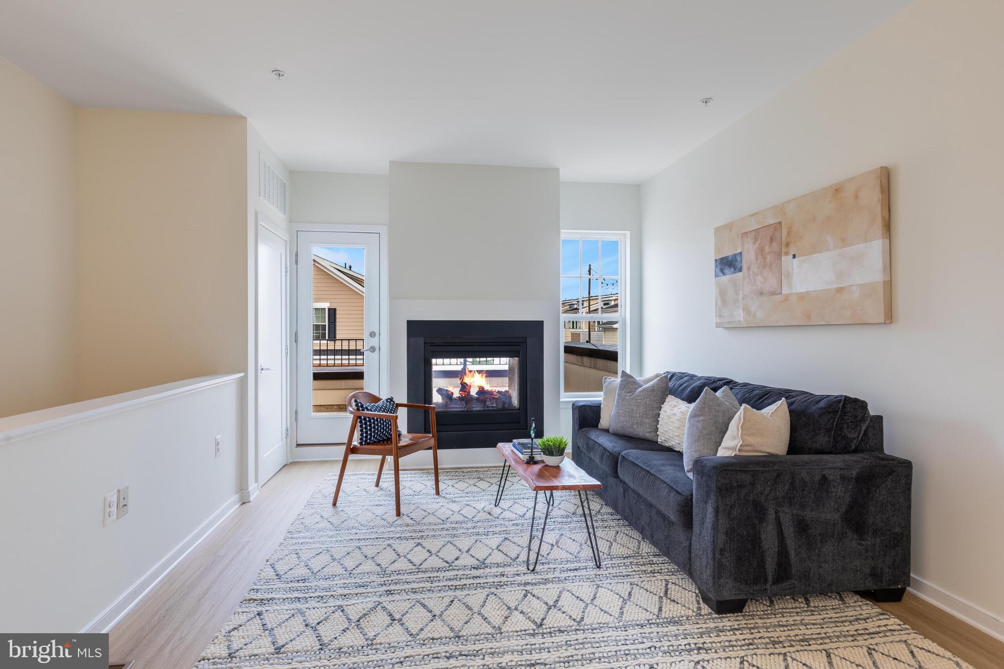 CRESCENT PLACE - Residential
