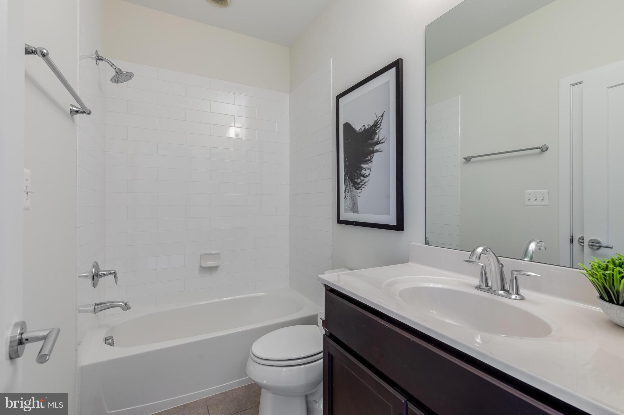 CRESCENT PLACE - Residential