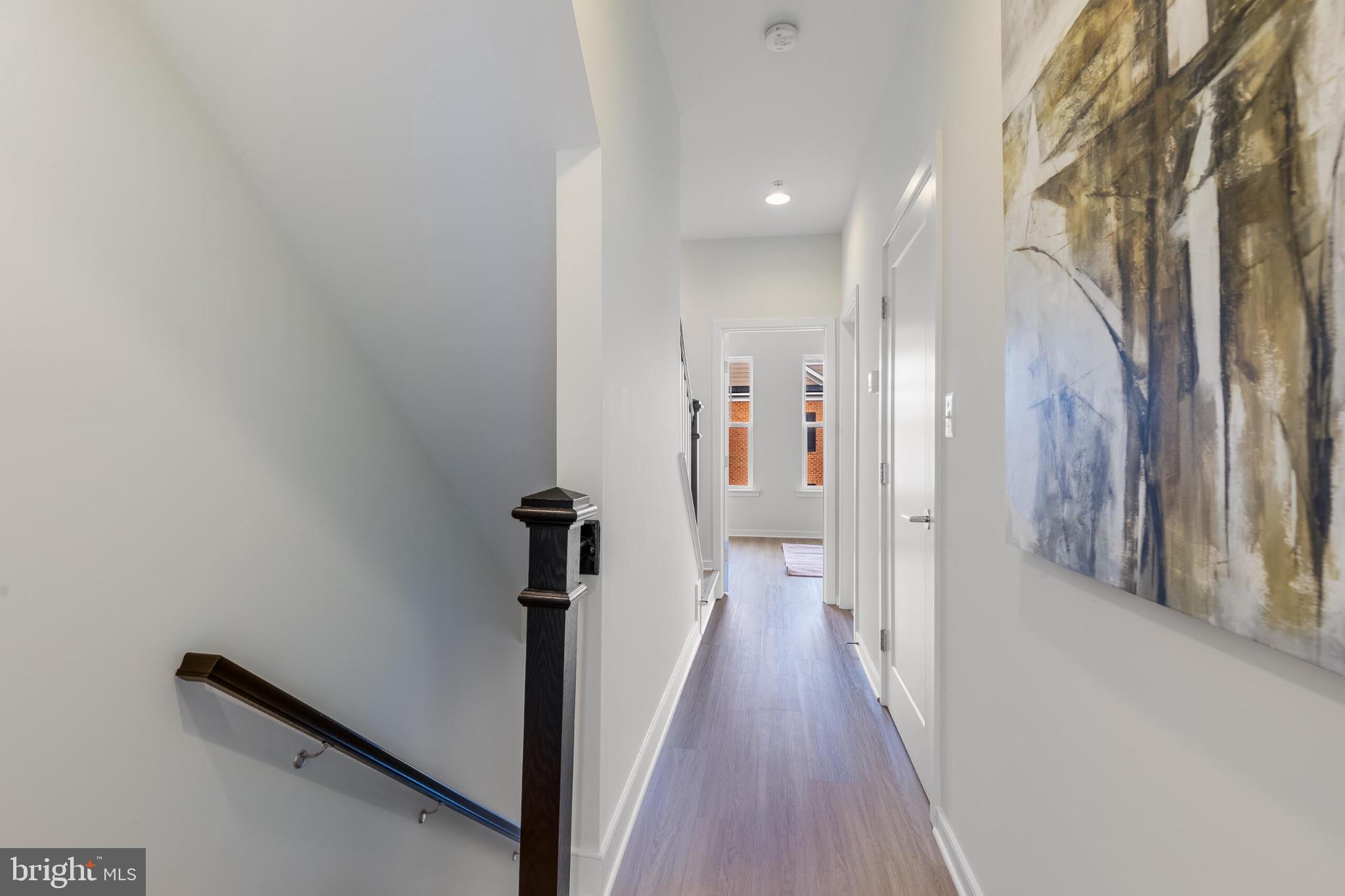 CRESCENT PLACE - Residential