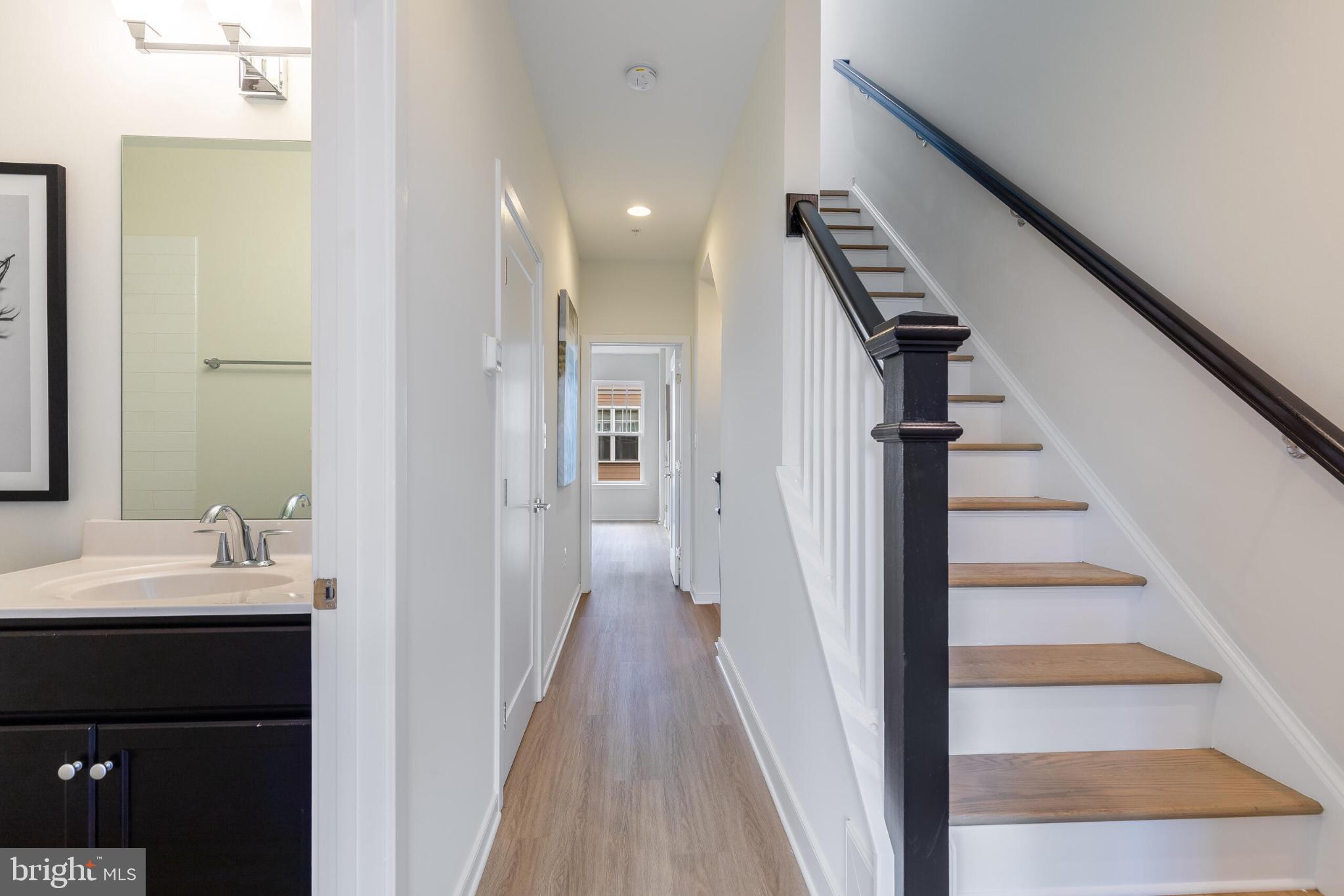 CRESCENT PLACE - Residential