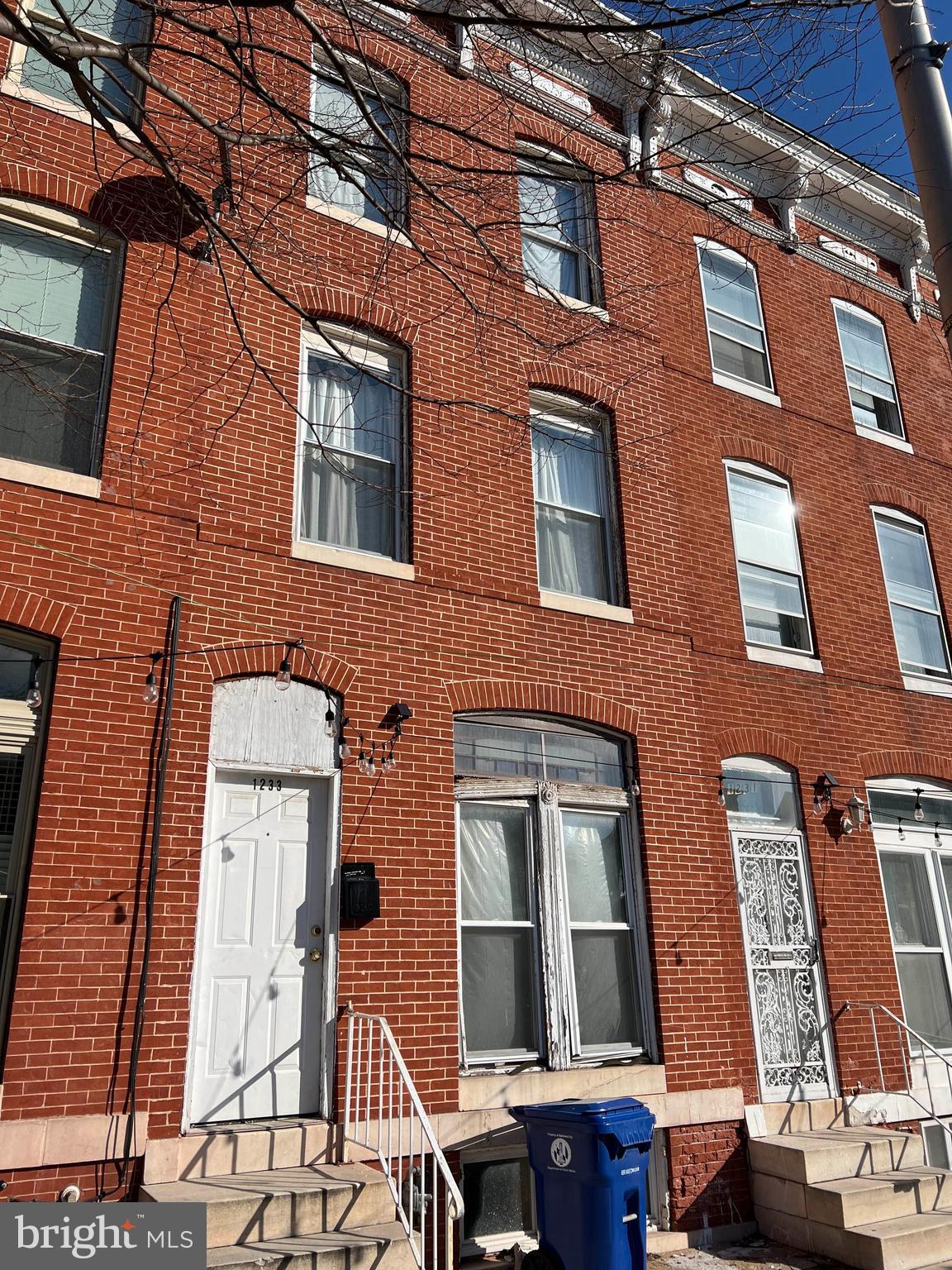***Multiple Offers - BEST & HIGHEST DUE SAT 2/10 10:00PM*** 
Please submit your best and highest offer today. Saturday 2/10 by 10:00PM. Email all offers with proof of funds to the listing agent.
Large 16' wide 3-story rowhome with high ceilings. Walking distance to Johns Hopkins Medical Institute and Eager Park. Needs full renovation. Full basement could be finished. Room for parking. May qualify for Vacant-to-Value (V2V) program. Sold As-Is.