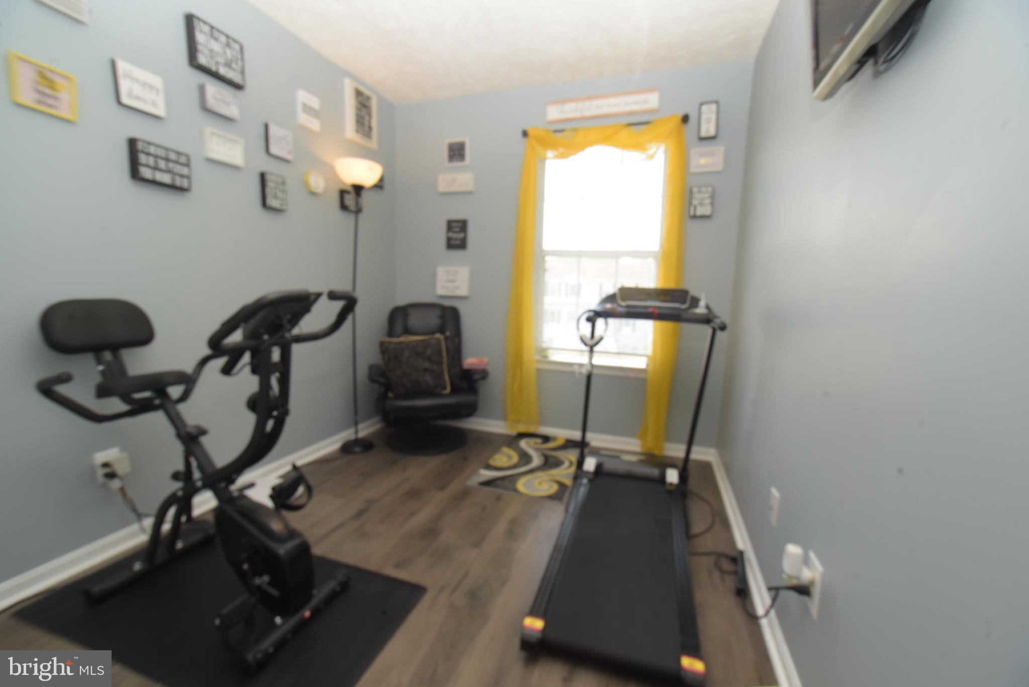 CARROLLWOOD - Residential