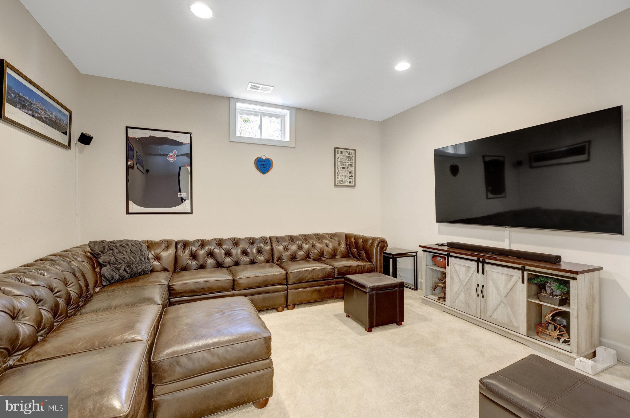 THE RESERVE AT HAMPTON SPRINGS - Residential