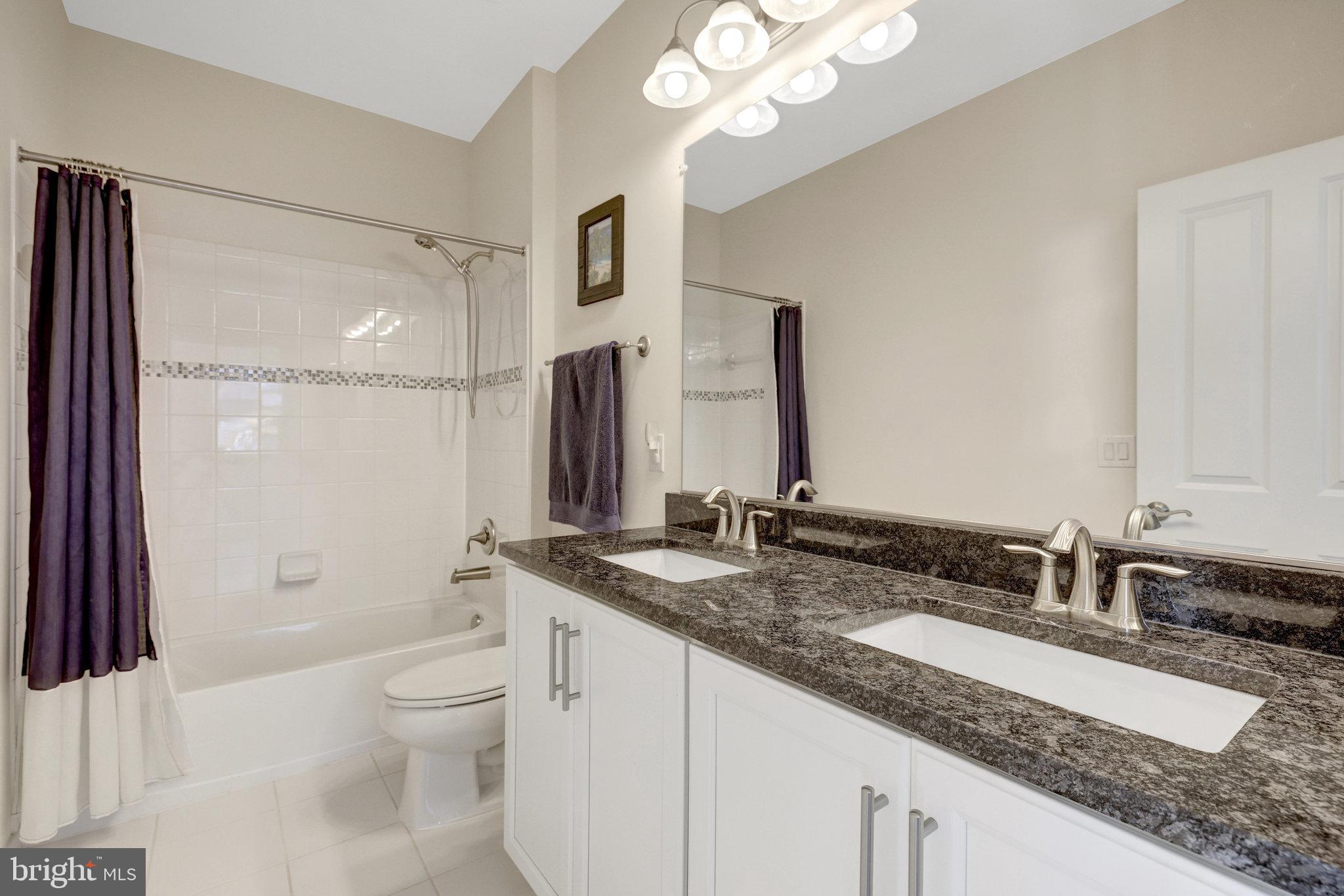 THE RESERVE AT HAMPTON SPRINGS - Residential