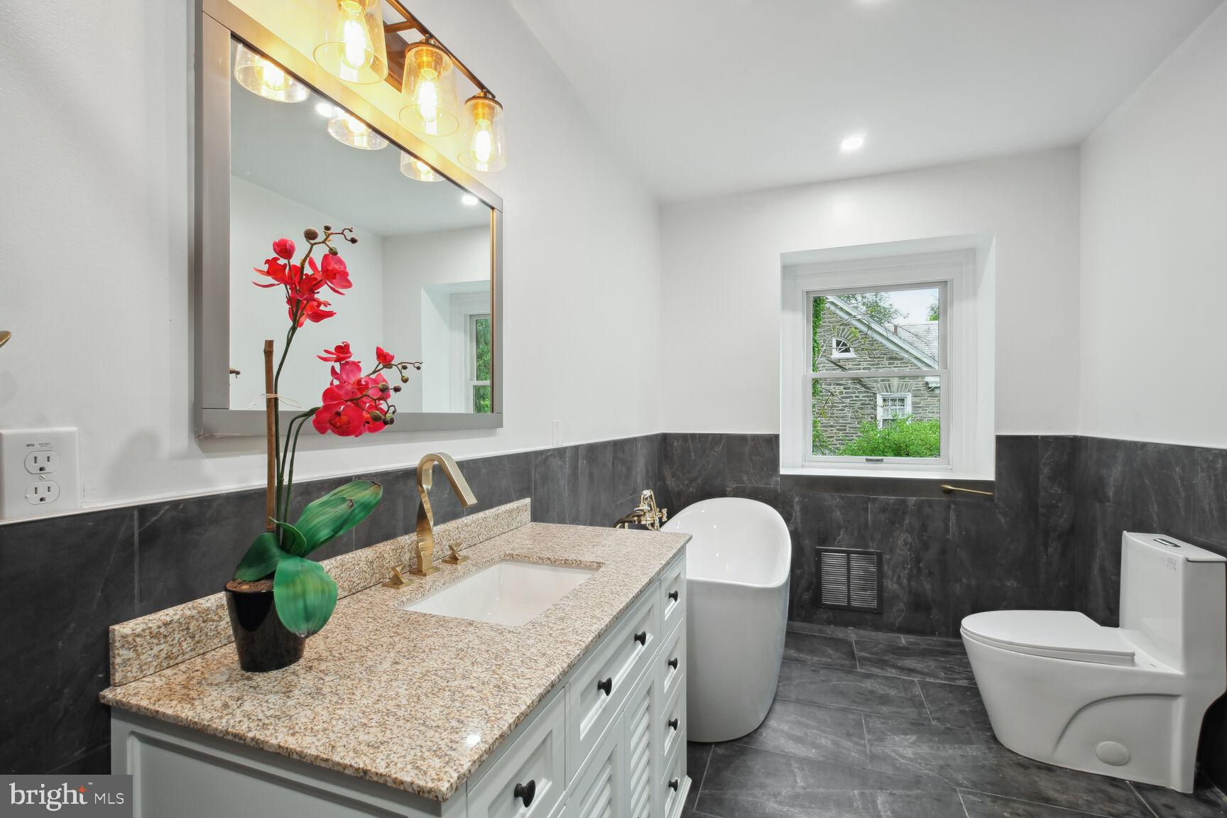 LATHAM PARK - Residential