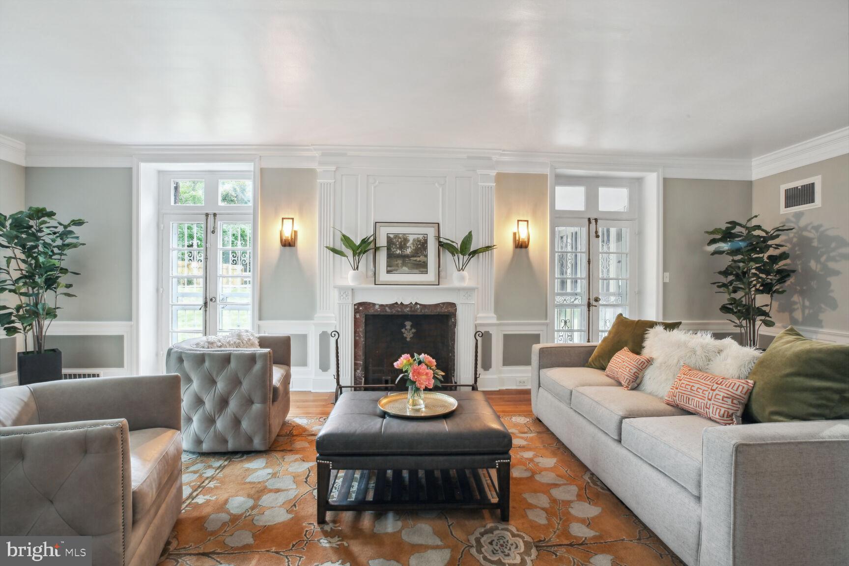 LATHAM PARK - Residential