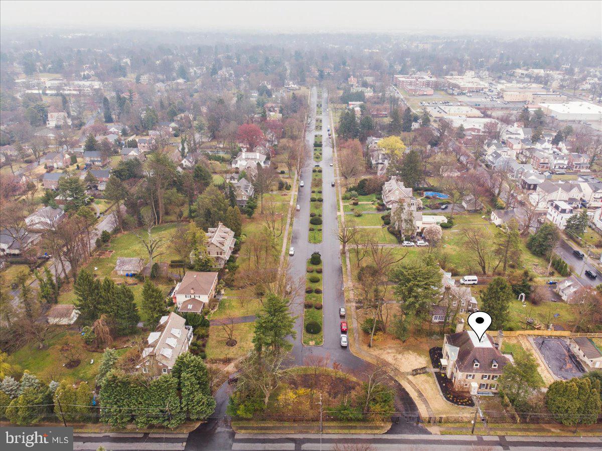 LATHAM PARK - Residential