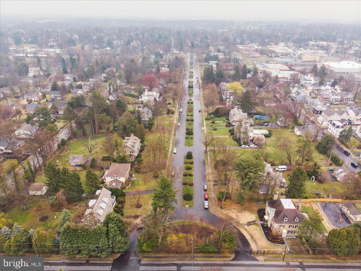 LATHAM PARK - Residential