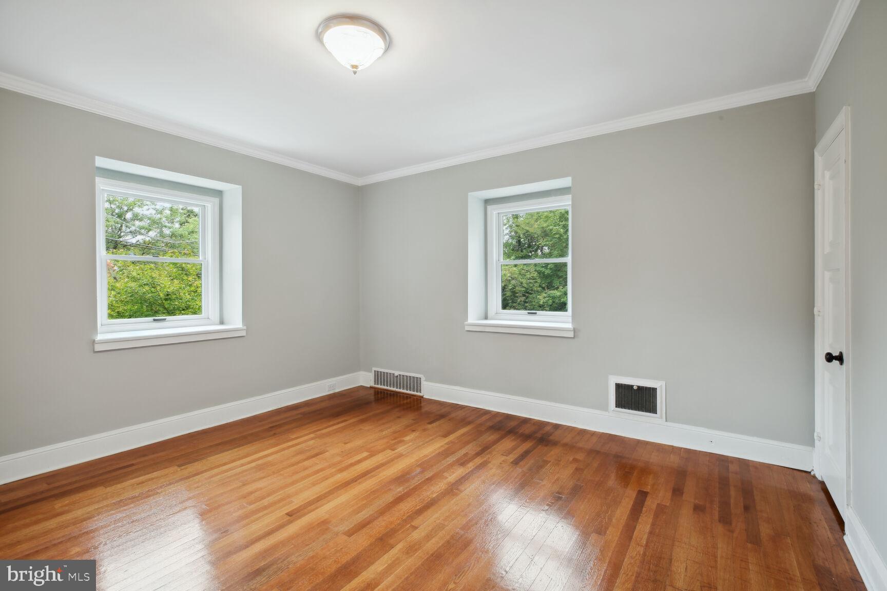 LATHAM PARK - Residential
