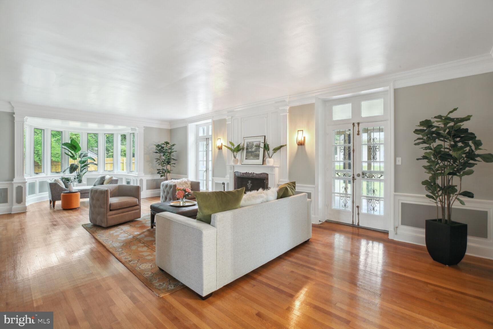 LATHAM PARK - Residential