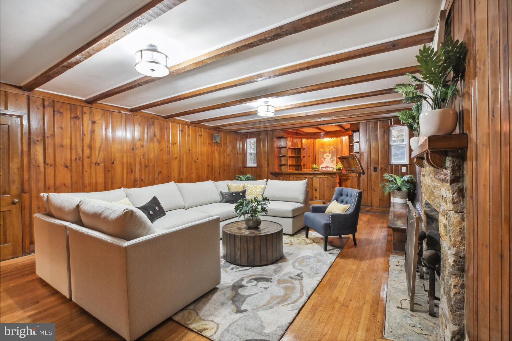 LATHAM PARK - Residential