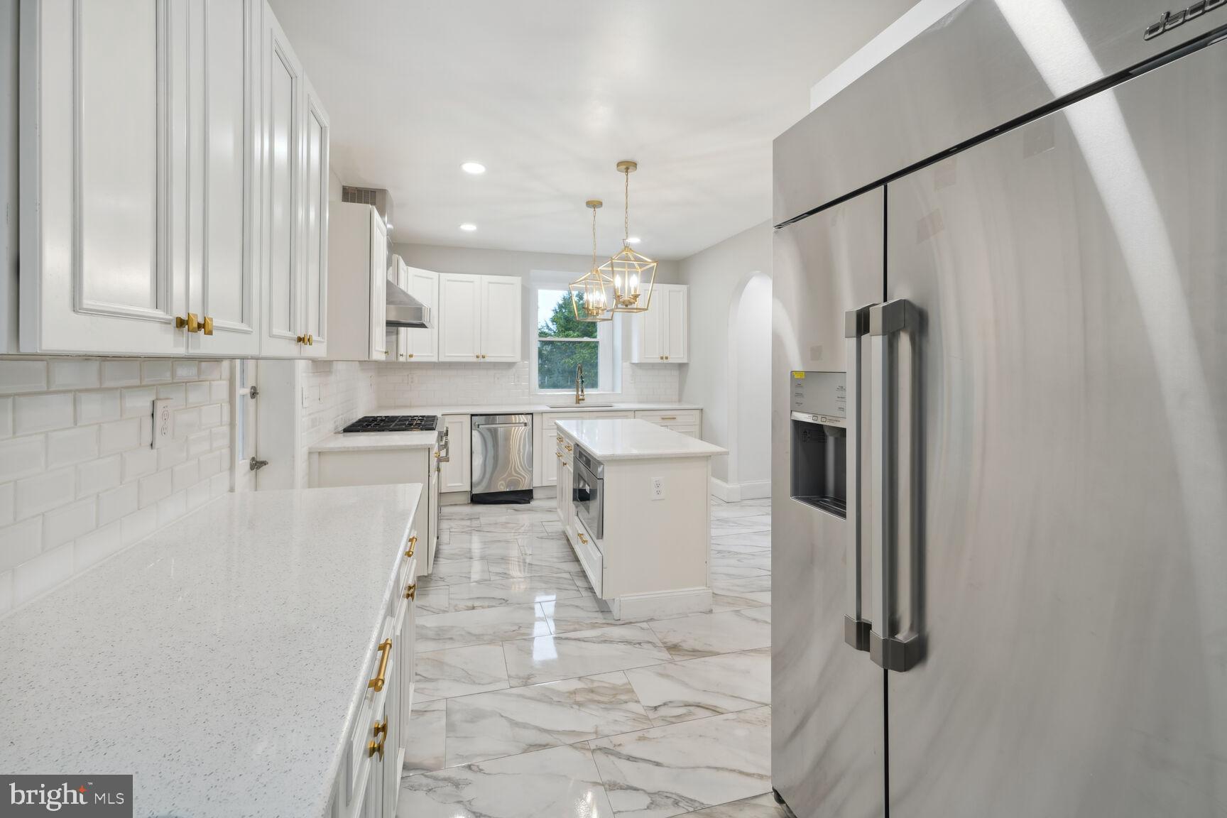 LATHAM PARK - Residential