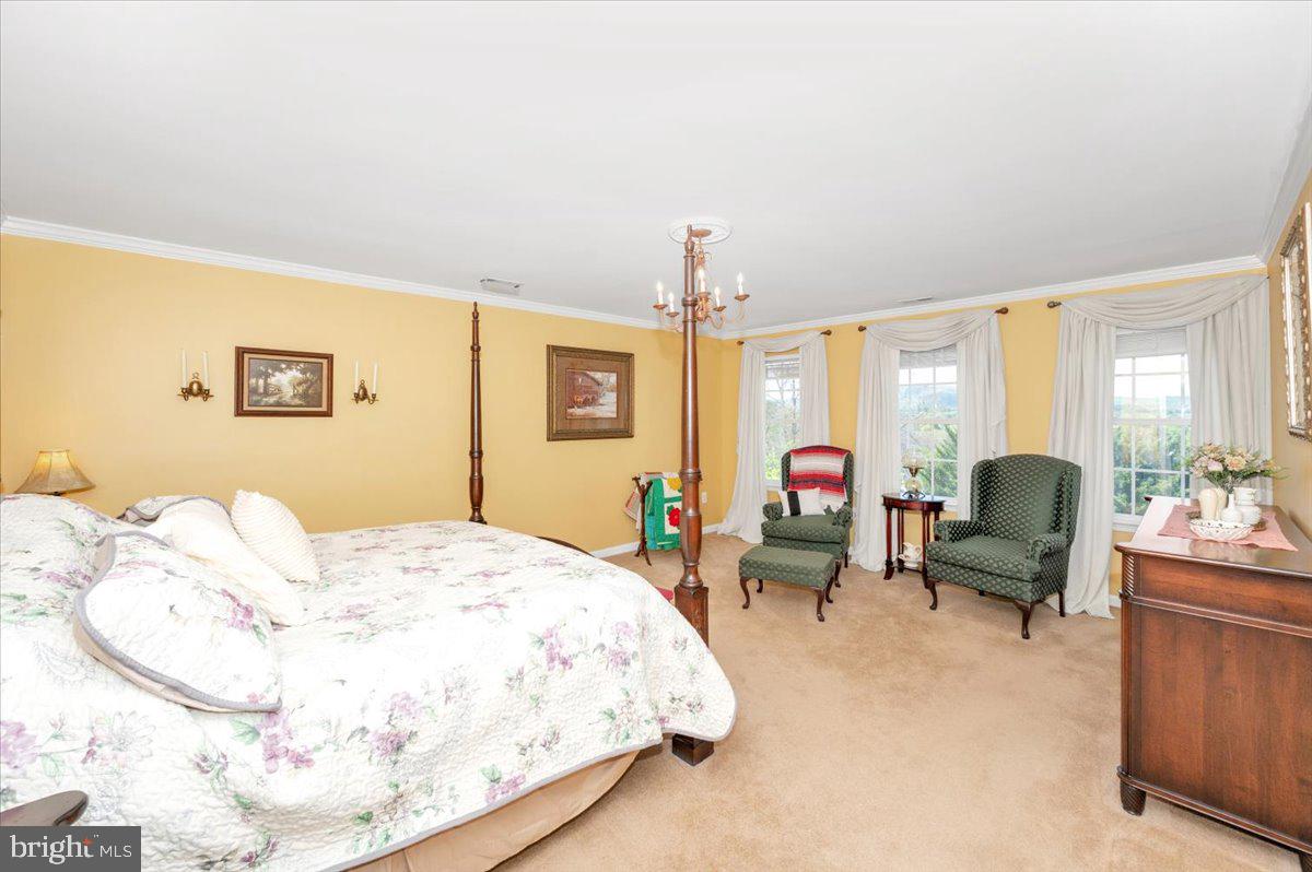 MANOR RIDGE - Residential
